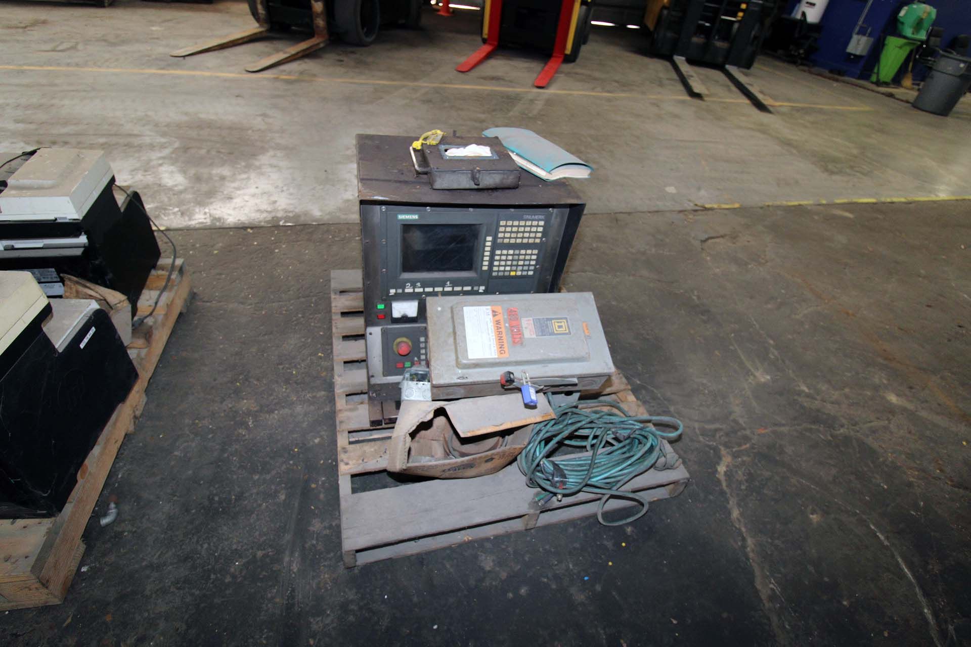 LOT CONSISTING OF: computer items & electrical components (on ten pallets) - Image 11 of 11