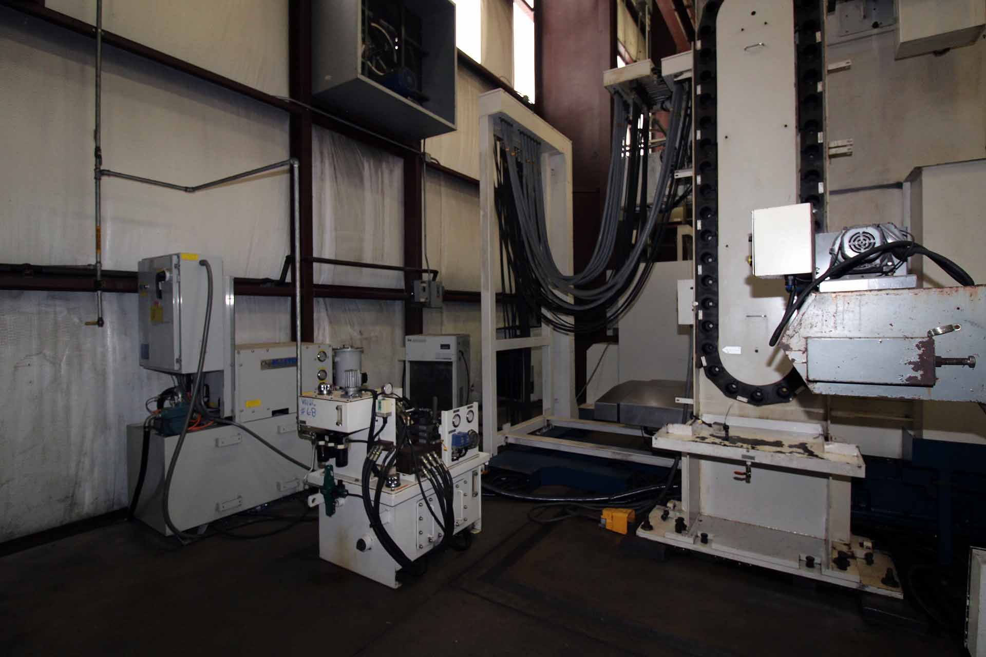 CNC HORIZONTAL BORING MILL, HNK MDL. HB-130, new 2011, Fanuc 31i - Model A CNC control, 40 pos. ATC, - Bild 9 aus 9