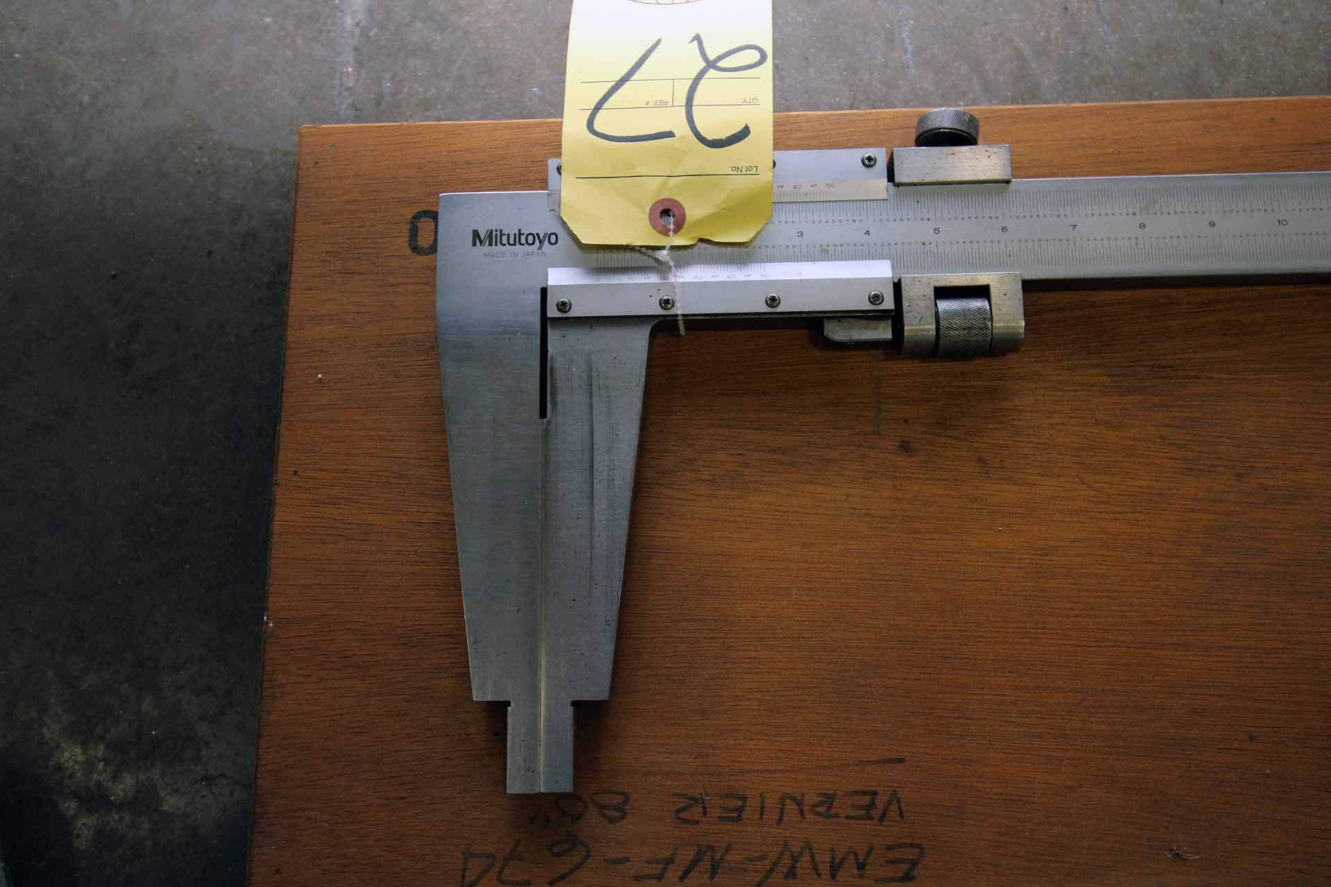 VERNIER CALIPER, MITUTOYO 80"