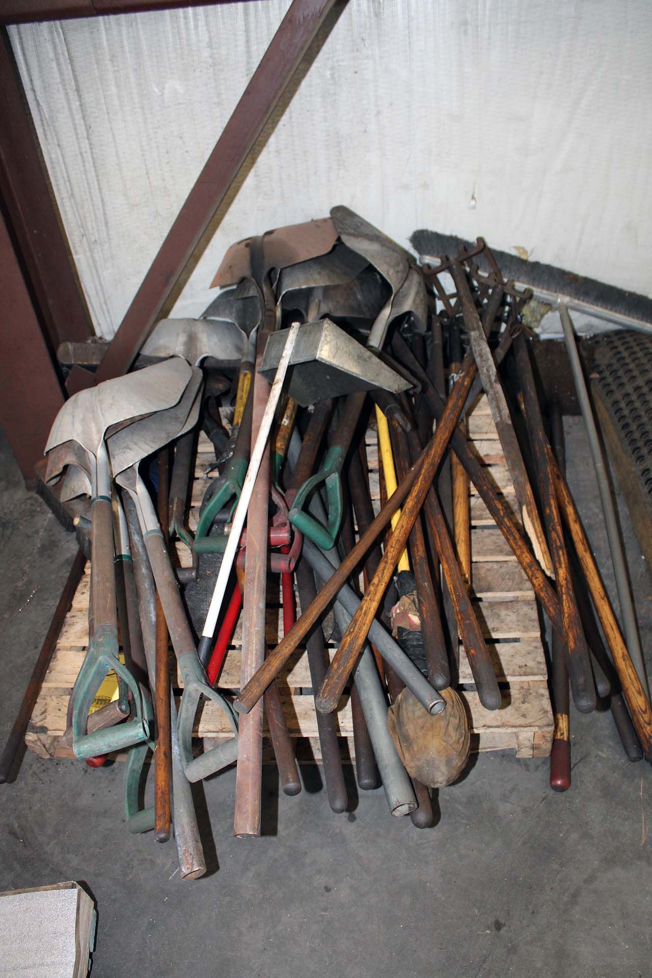 LOT CONSISTING OF: shovels, shaving forks & mats