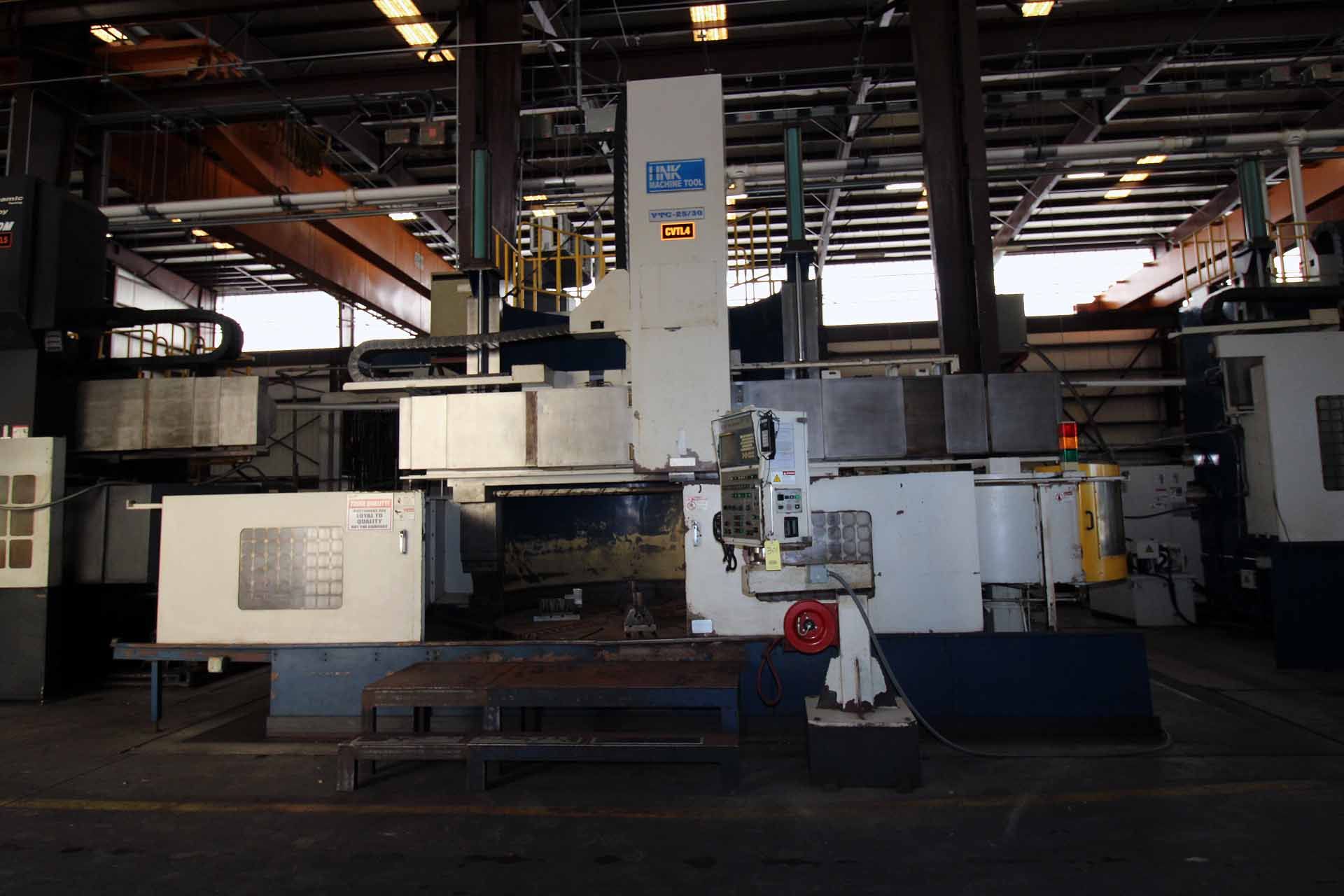 CNC VERTICAL TURNING CENTER, HNK MDL. VTC25/30, new 2009, Fanuc 18i-TB CNC control, 98.4” table - Bild 2 aus 18