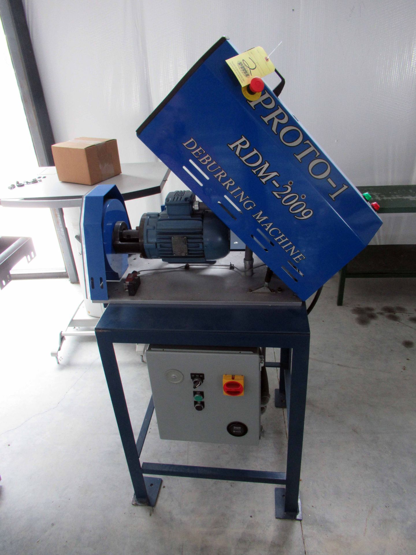 TUBE DEBURR MACHINE, PROTO-1 MDL. RDM-2009, 2 HP Weg motor (Location 2: JE King Holdings, LLC,