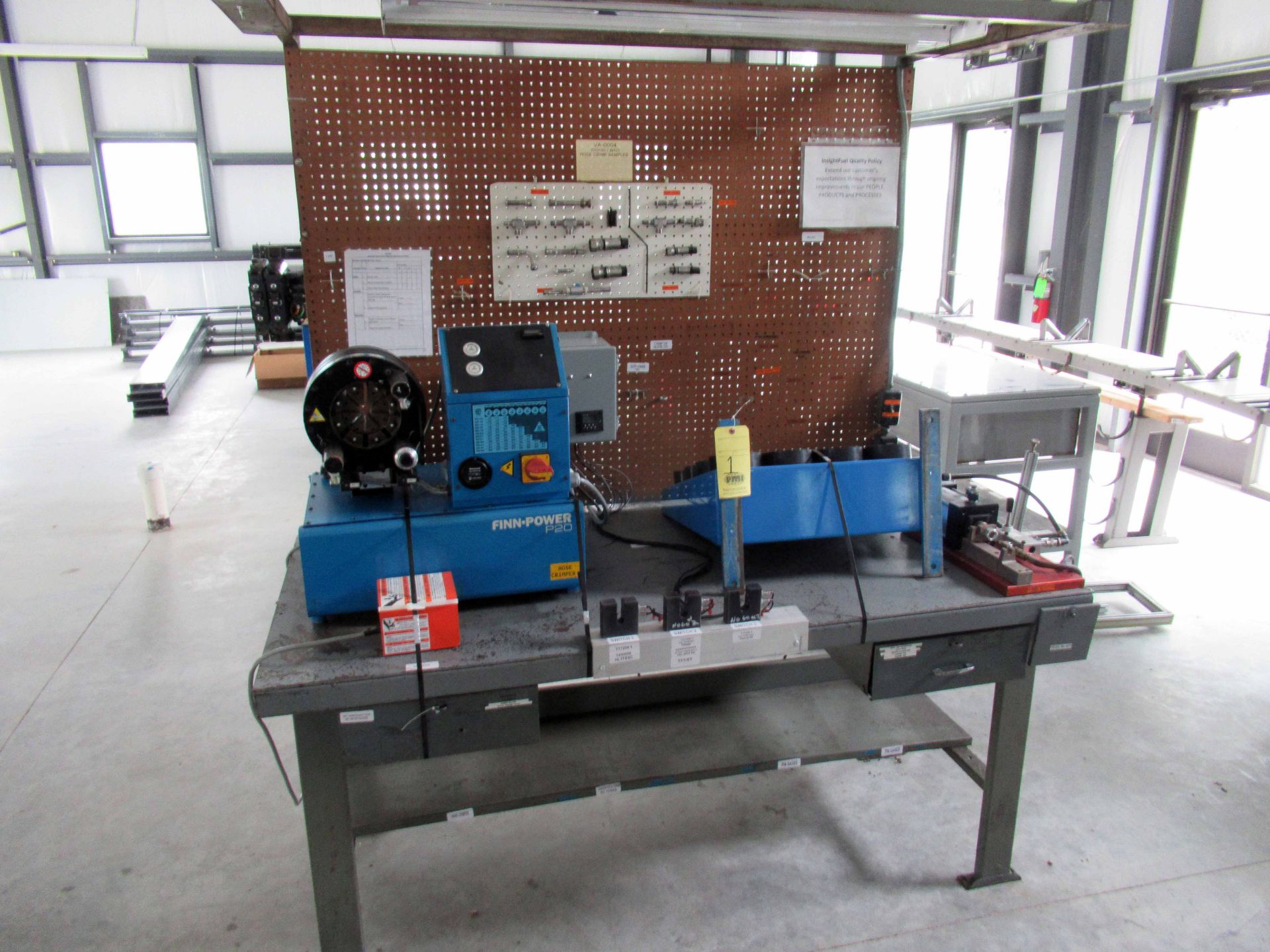 POWER HOSE CRIMPING STATION, FINN POWER P20 CRIMPING MACHINE MDL. P20MS23, 2005, die set (12),