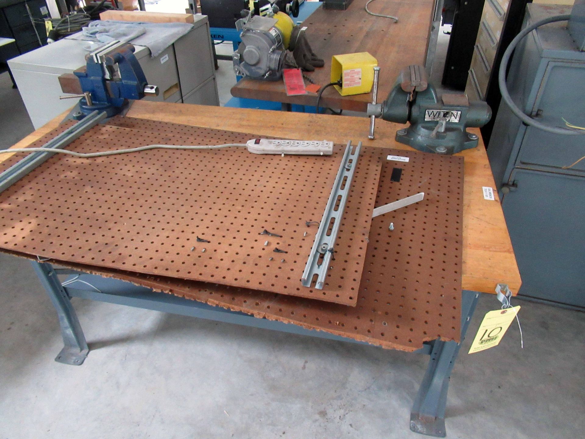 WOOD TOP WORKTABLE, w / (2) 5-1/2" Wilton vises (Location 2: JE King Holdings, LLC, 1111 Glenwood - Image 4 of 5