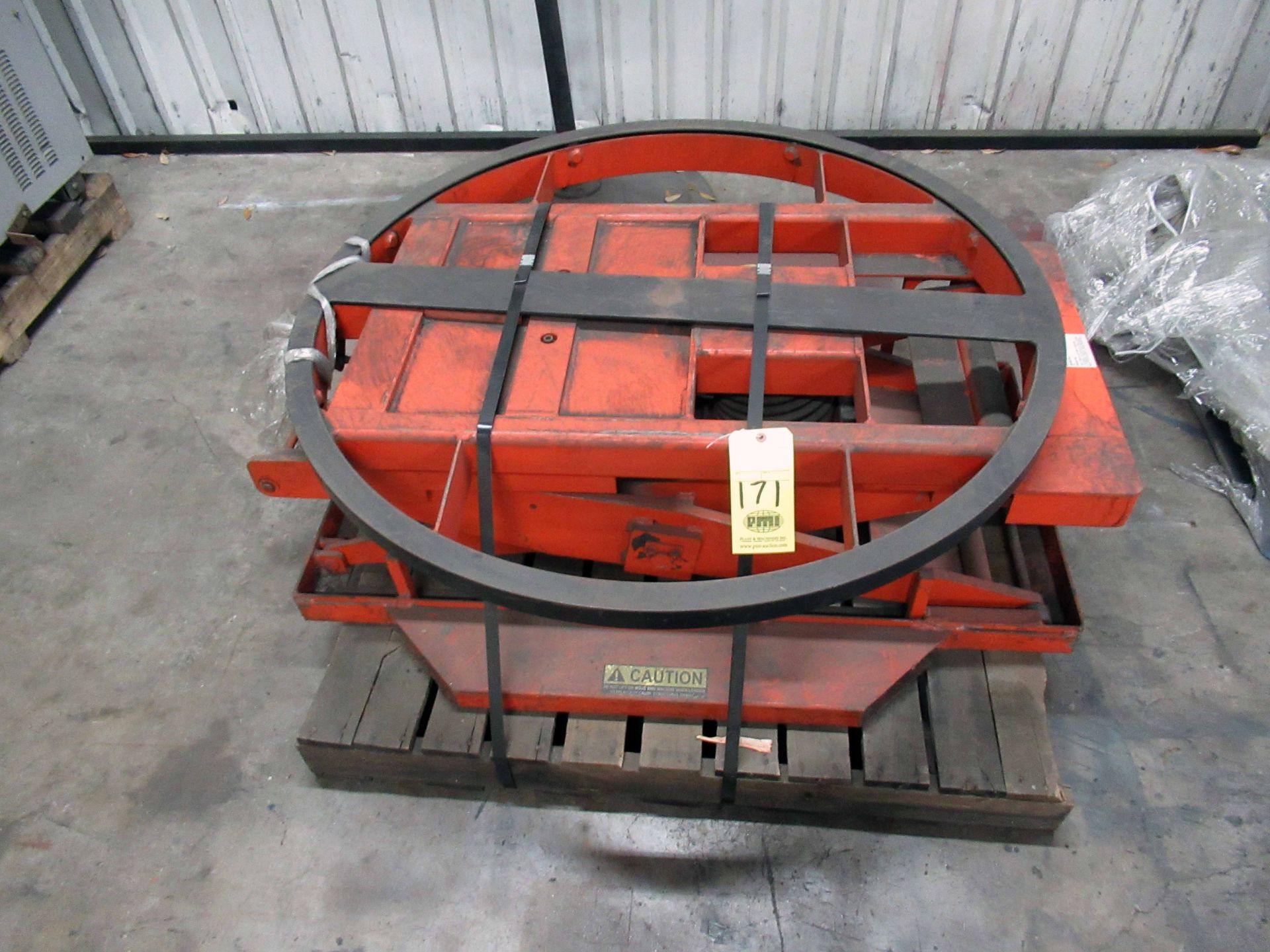 LIFTING ROTARY TABLE, PRESTO P3, S/N V027750-01 (Location 12: Hippo Hopper, 27807 Red Fox Rd,