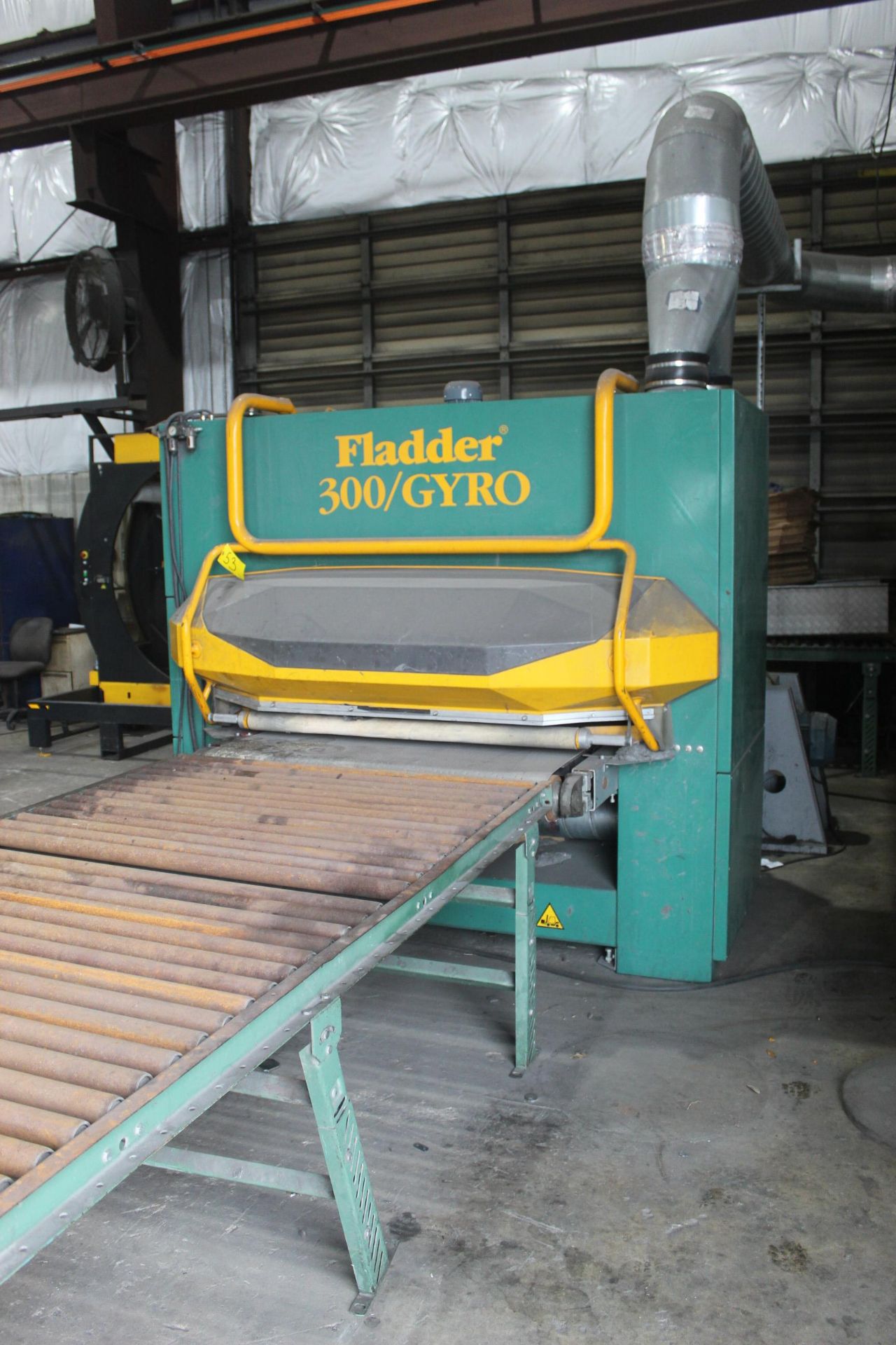 AUTOMATIC FEED THRU BRUSH DEBURRING MACHINE, FLADDER MDL. 300/GYRO – 1300VAC, new 2010, FLADDER 300 - Image 3 of 4