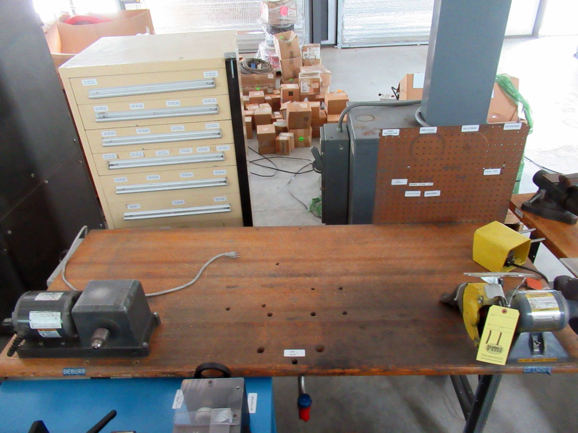 WOOD TOP WORKTABLE, w / (2) 5-1/2" Wilton vises (Location 2: JE King Holdings, LLC, 1111 Glenwood - Image 5 of 5