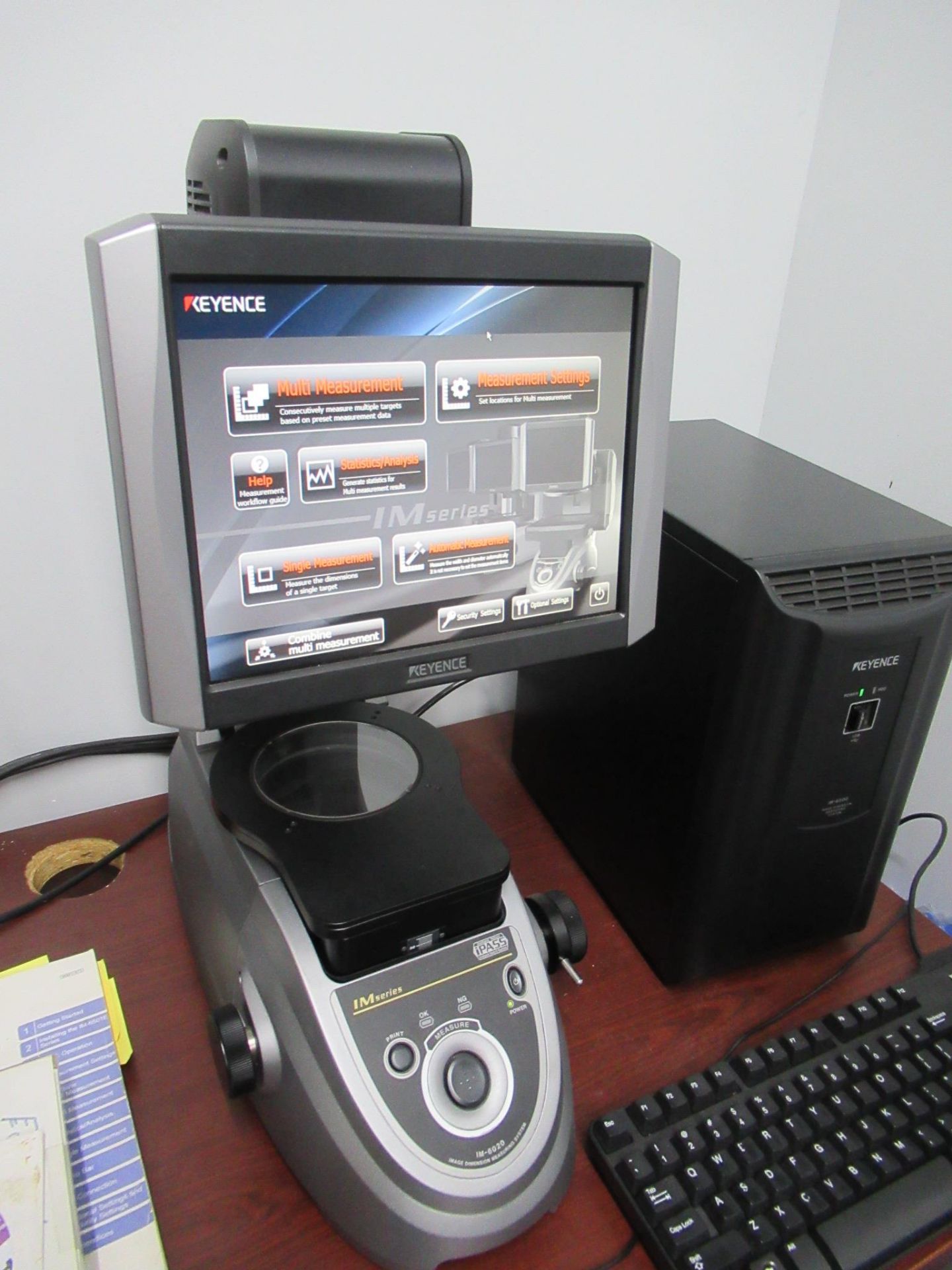 IMAGE DIMENSION MEASURING SYSTEM, KEYENCE MDL. IM-6020, IM-6501E computer software, S/N CC112120 - Image 3 of 9