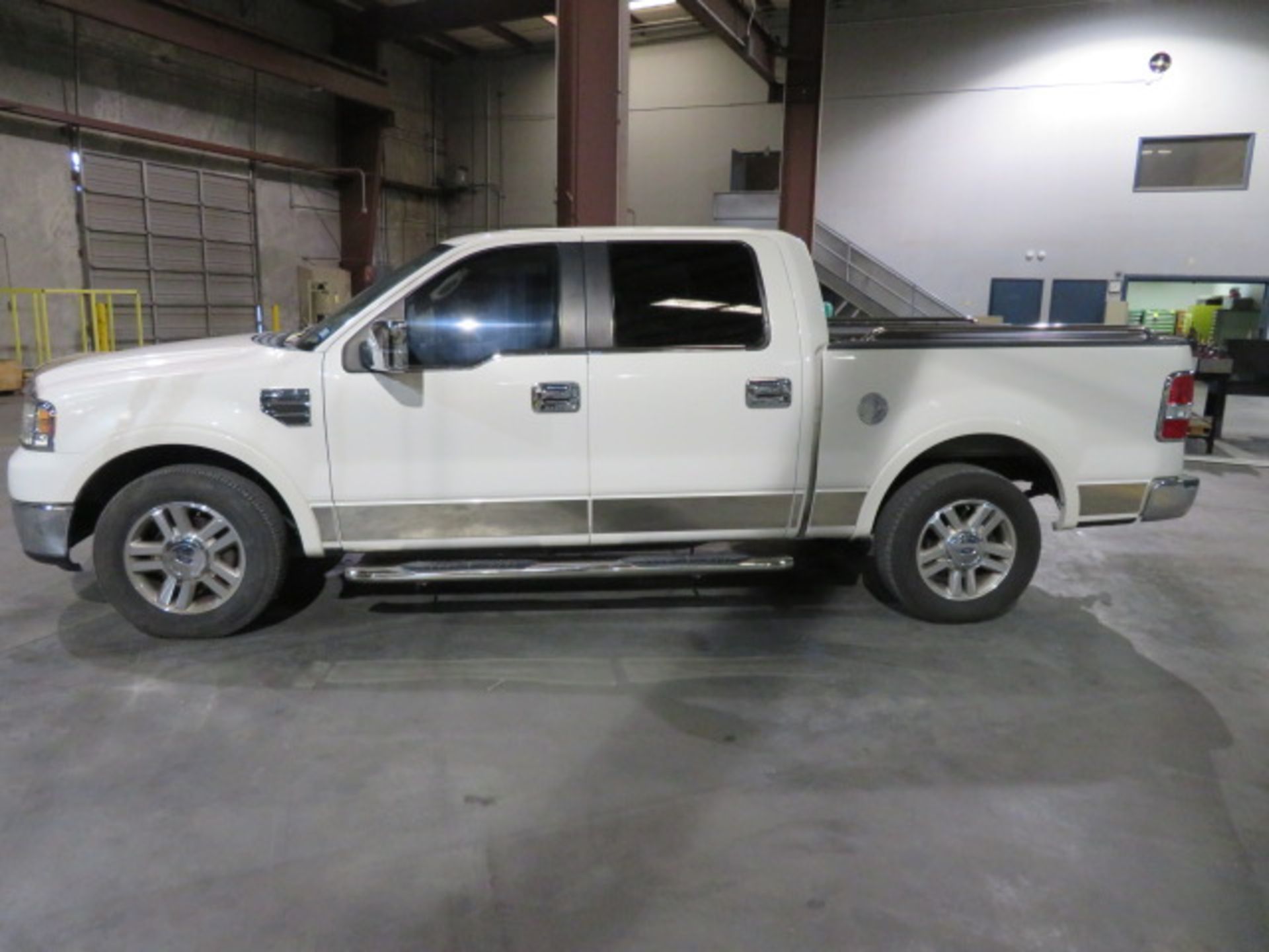 PICKUP TRUCK, 2008 FORD LARIAT MDL. F-150, Triton 5.4 liter gasoline engine, crew cab, short bed,