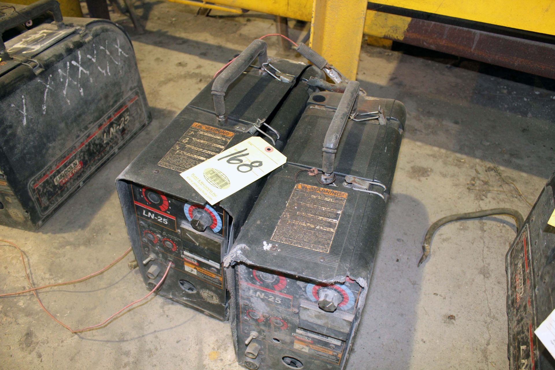 LOT OF WIRE FEEDERS (2), LINCOLN LN25