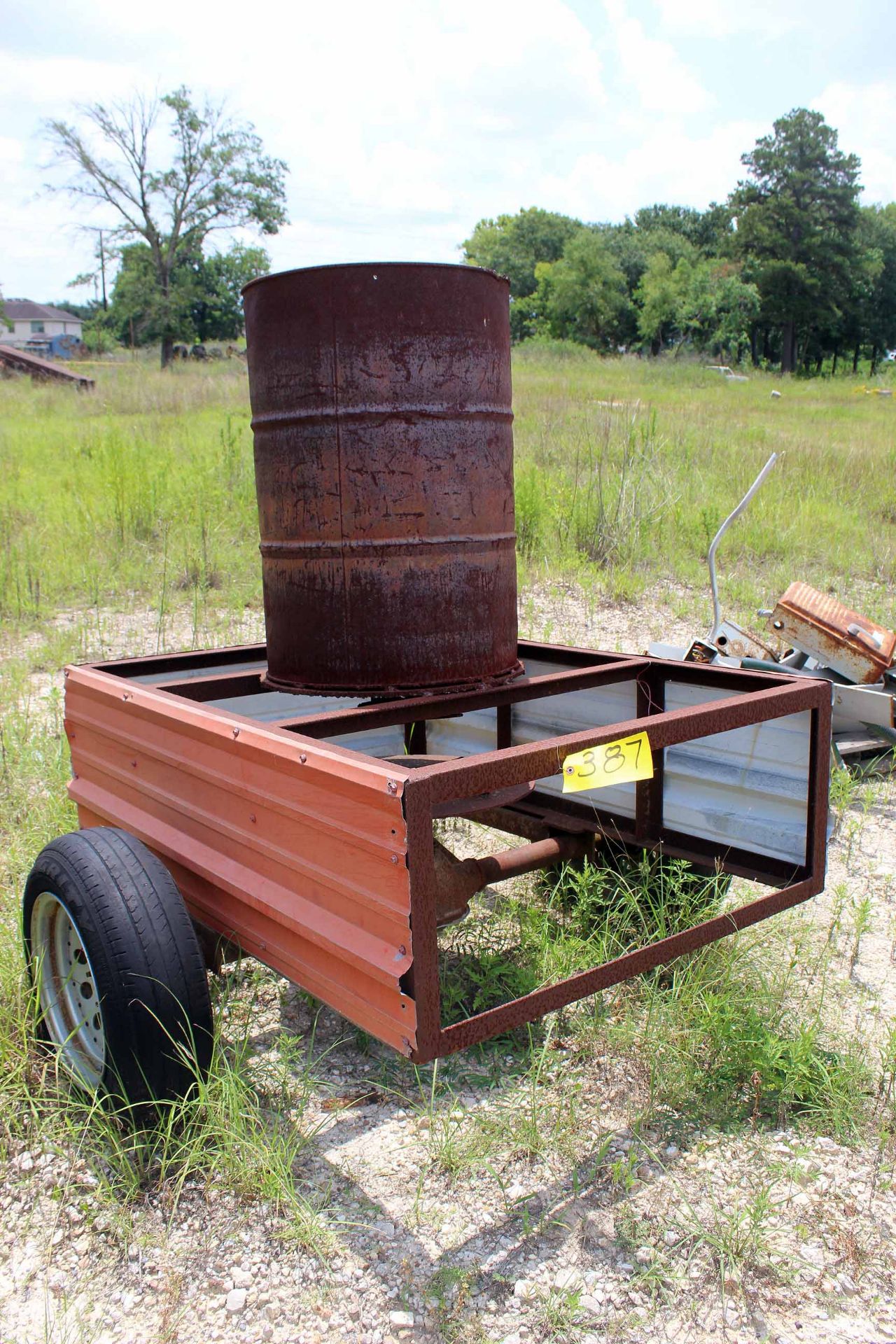 CONCRETE MIXER, w/trailer (No title) (Located at: 11700 Trickey Rd., Houston, TX 77067) - Image 3 of 3