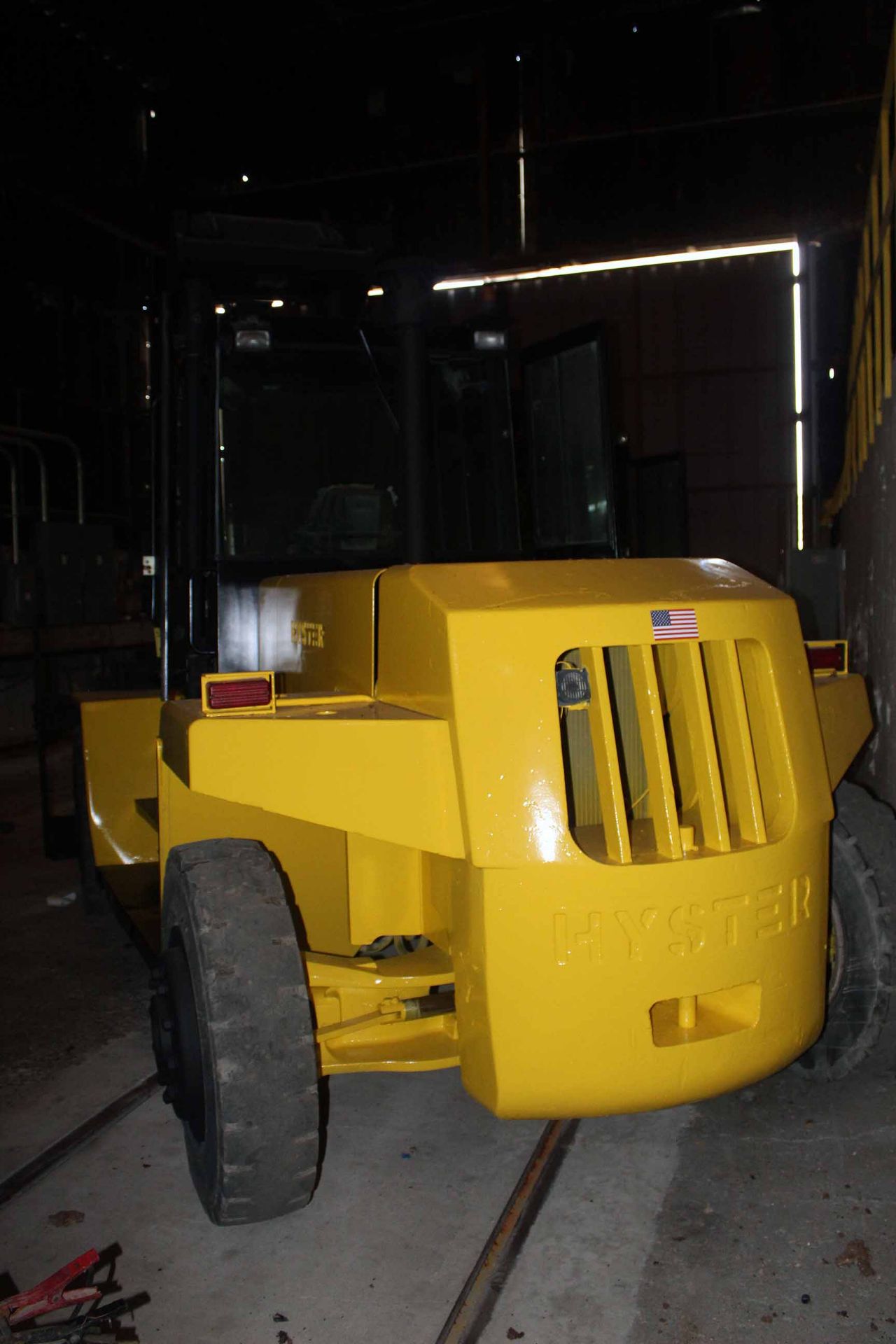FORKLIFT, HYSTER 36,000 LB. BASE CAP. MDL. H360, 30,700 lb. cap. as equipped, diesel, 2-stage - Image 3 of 4