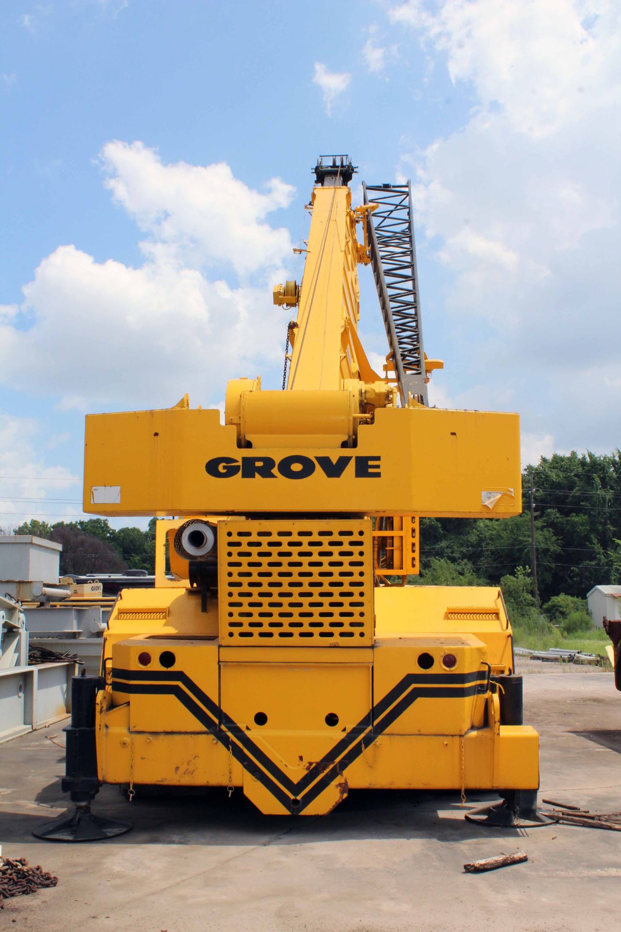 ROUGH TERRAIN CRANE, GROVE MDL. RT875, 75 T. cap., outriggers, S/N 72000 (needs repair) - Image 3 of 8