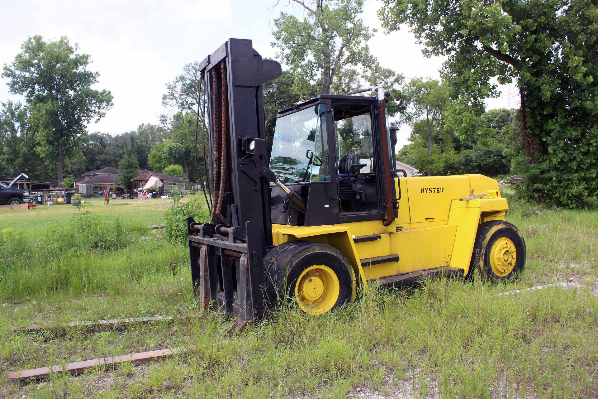 FORKLIFT, HYSTER 30,000 LB. BASE CAP. MDL. H300XL, 29,000 lb. cap. as equipped, diesel, 2-stage