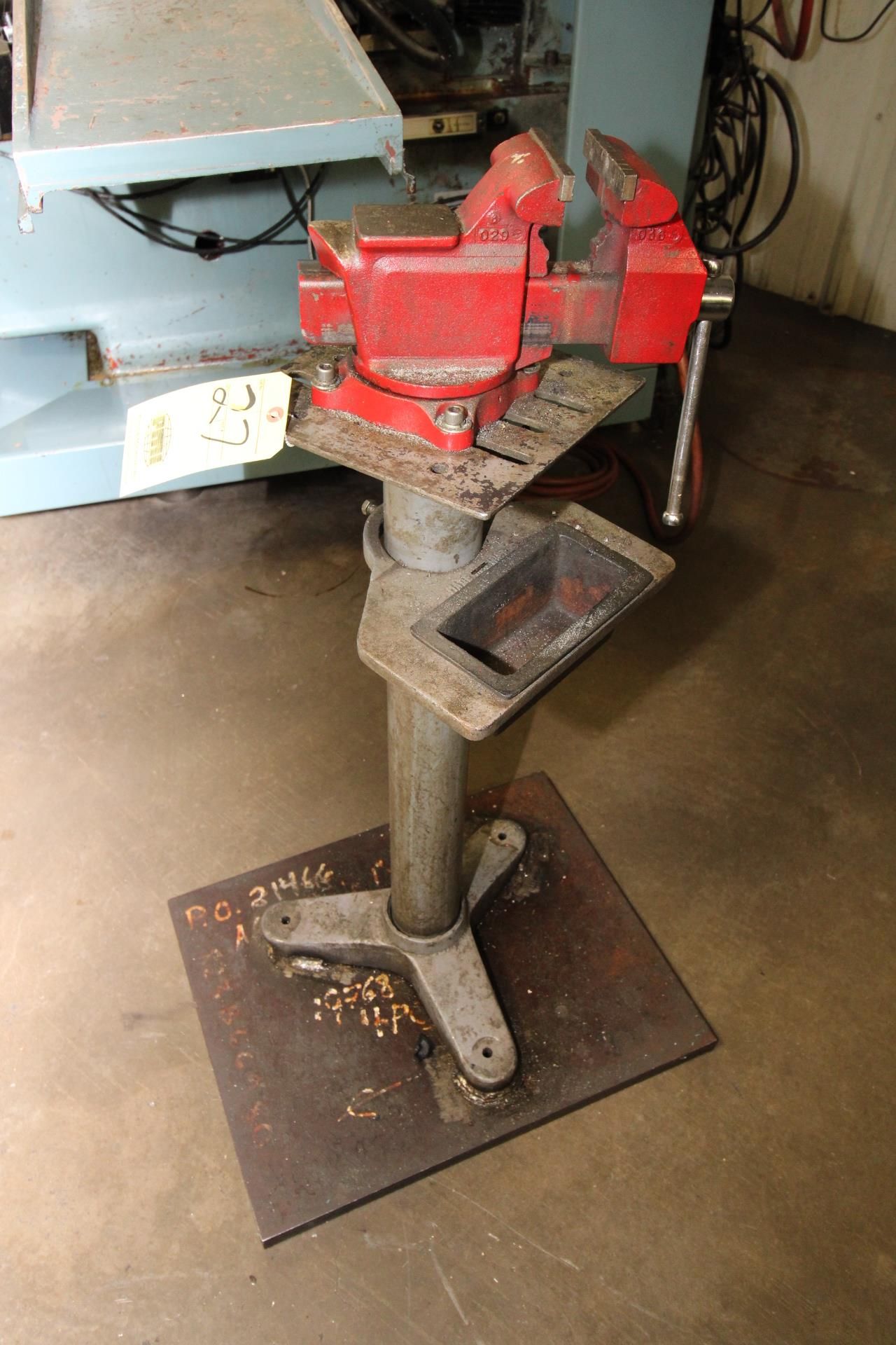 UTILITY VISE, 4-1/2", on vise