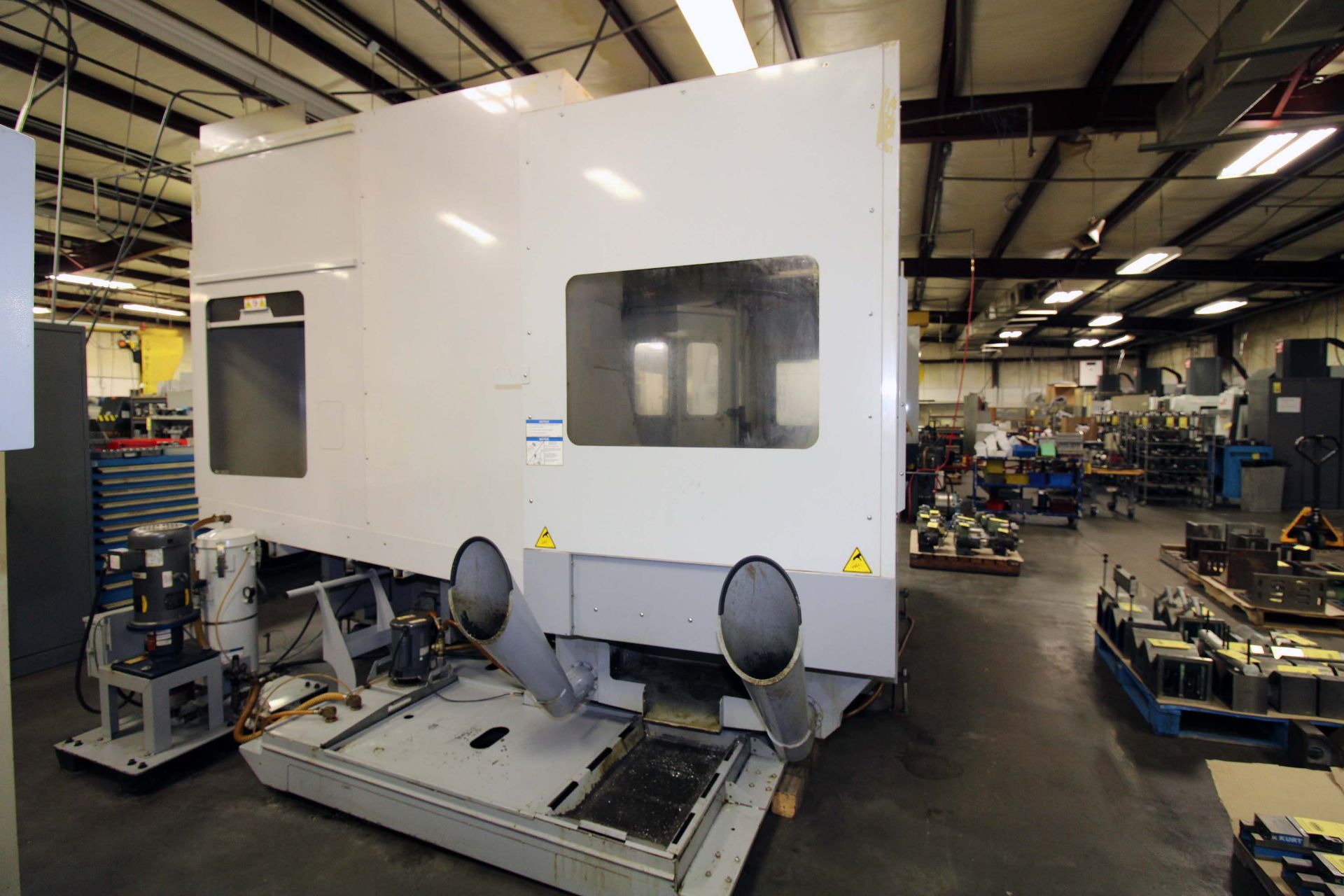 4-AXIS HORIZONTAL MACHINING CENTER, HAAS MDL. EC1600-4X, new 1/2009, 64” x 36” table, 30” built-in - Image 10 of 11