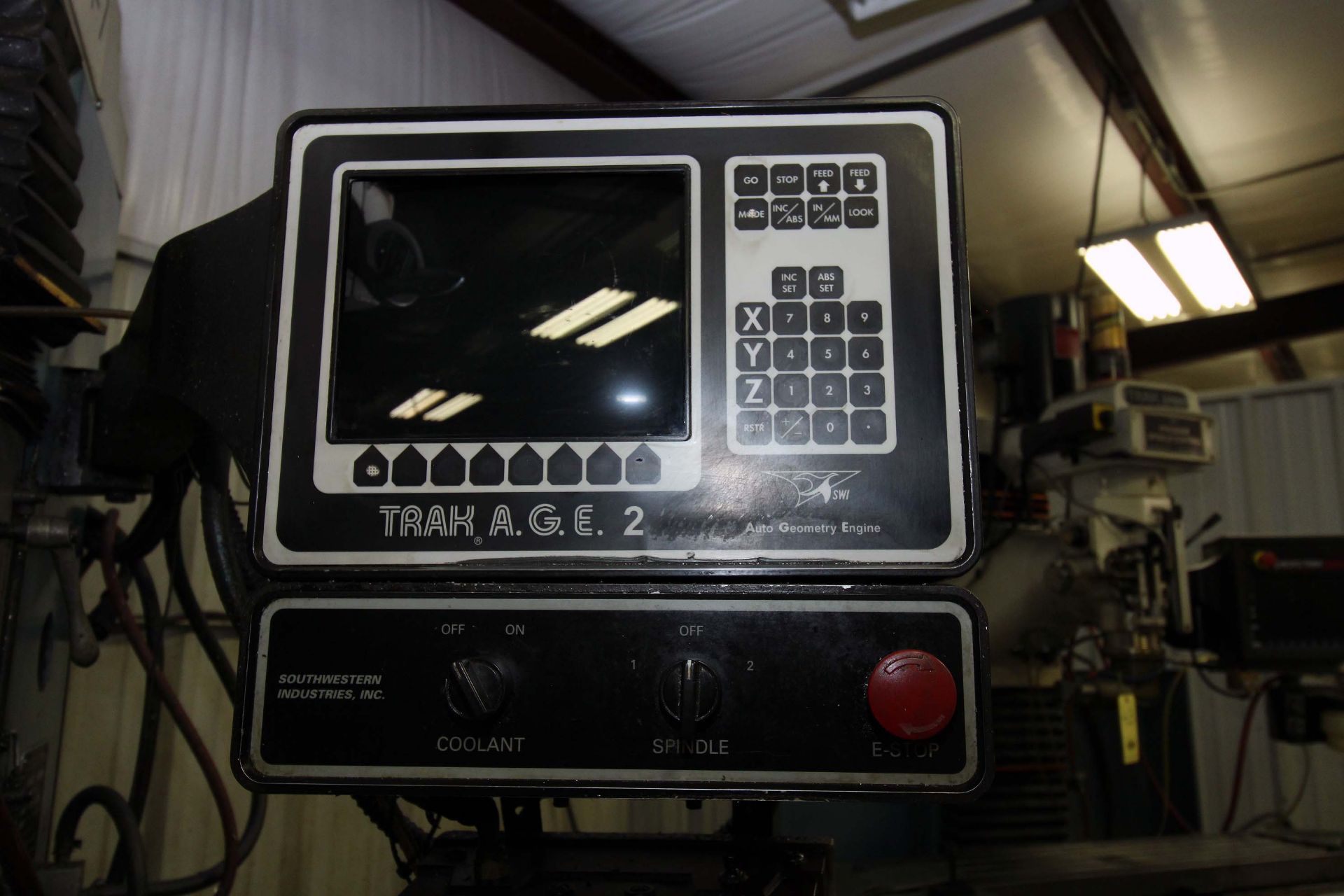 CNC BED TYPE VERTICAL TURRET MILL, TRAK MDL. DPM, Trak Mdl. AGE3 CNC control, Microdrop mist coolant - Image 5 of 12