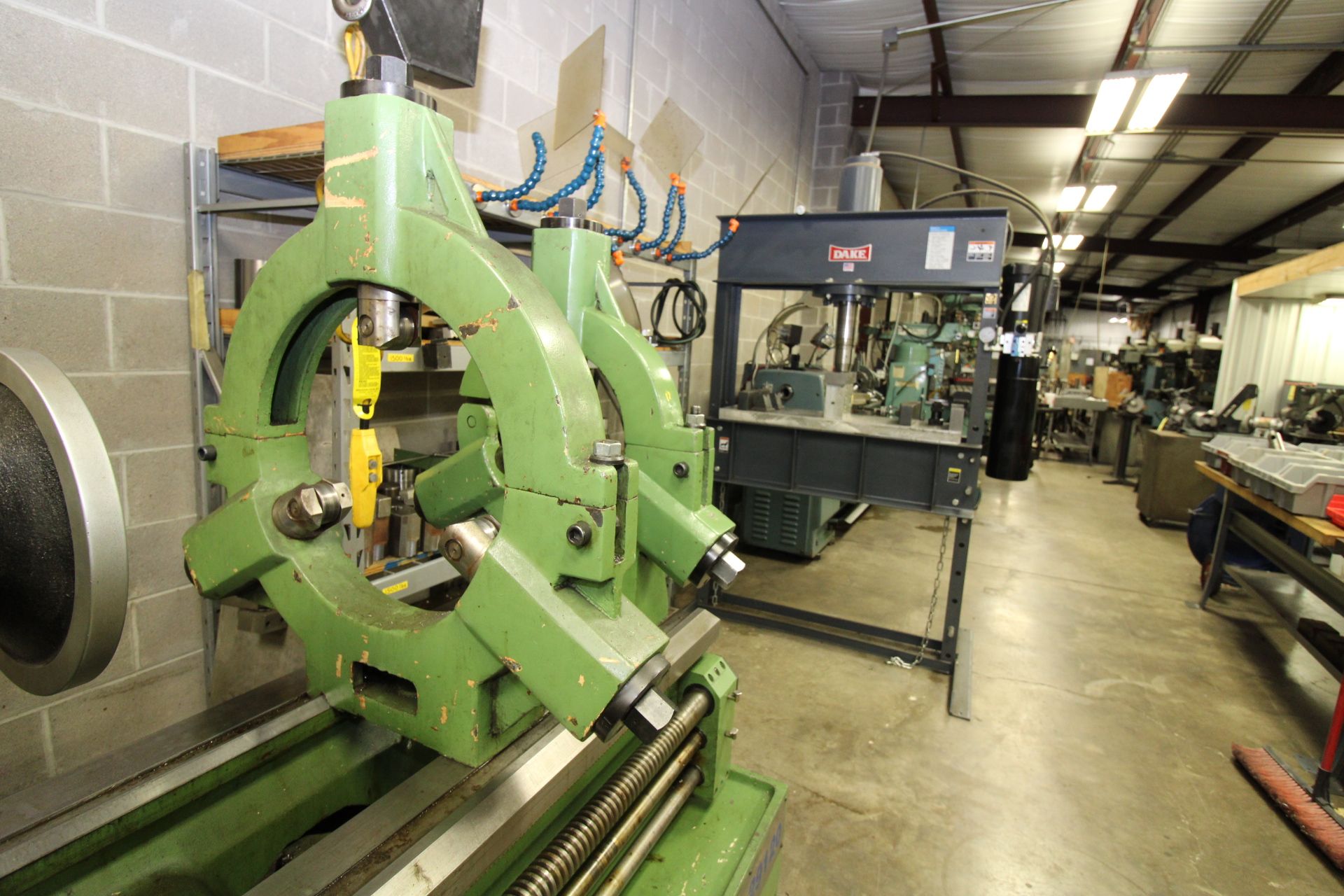 HOLLOW SPINDLE ENGINE LATHE, KINGSTON MDL. HI29120, new 11/2008, 10” hole, front & rear 25” 4- - Image 4 of 18