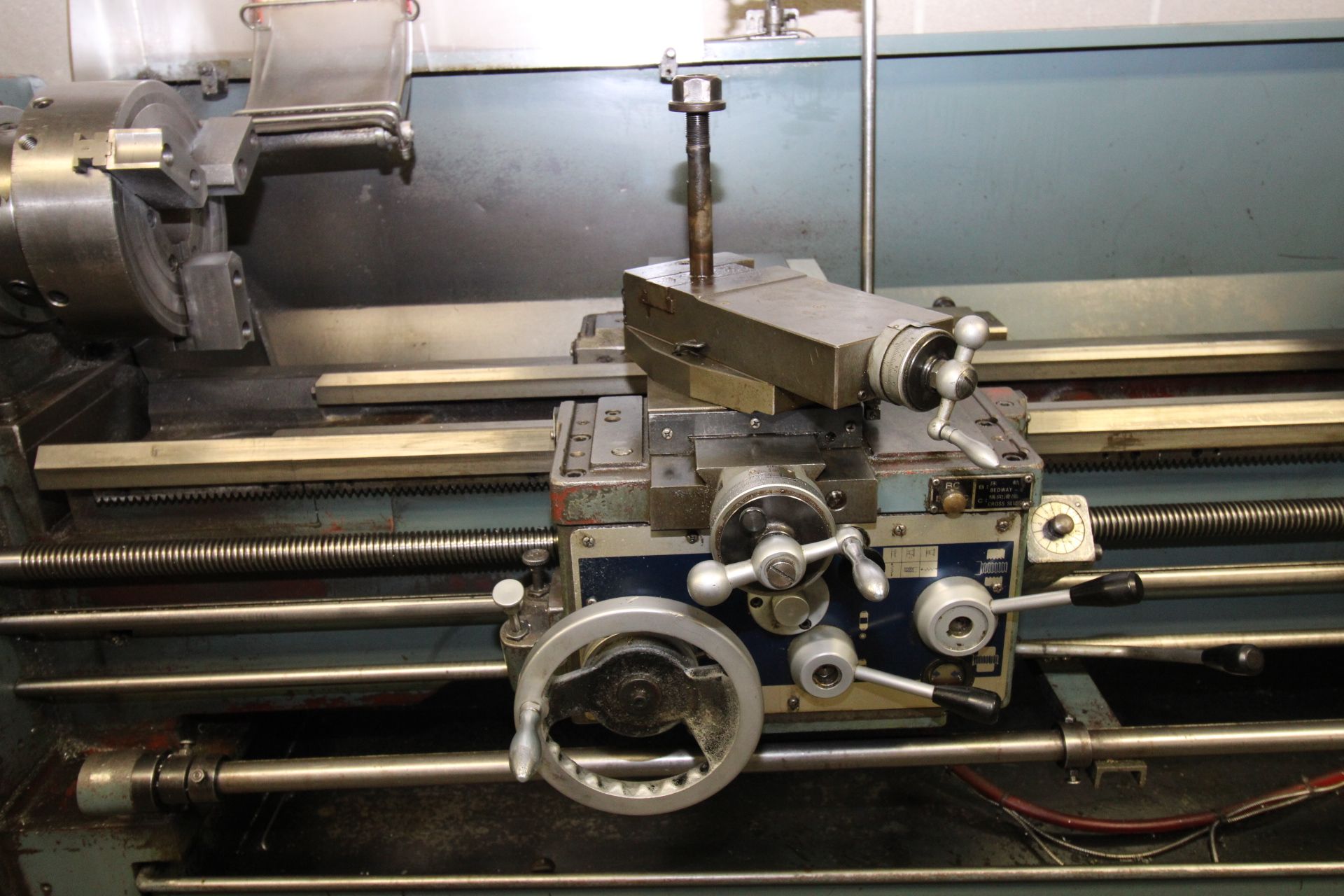 GAP BED ENGINE LATHE, KINGSTON 17” X 60”, new 2003, spds: 52-1350 RPM, 10” dia. 3-jaw chuck, 4-jaw - Image 5 of 15