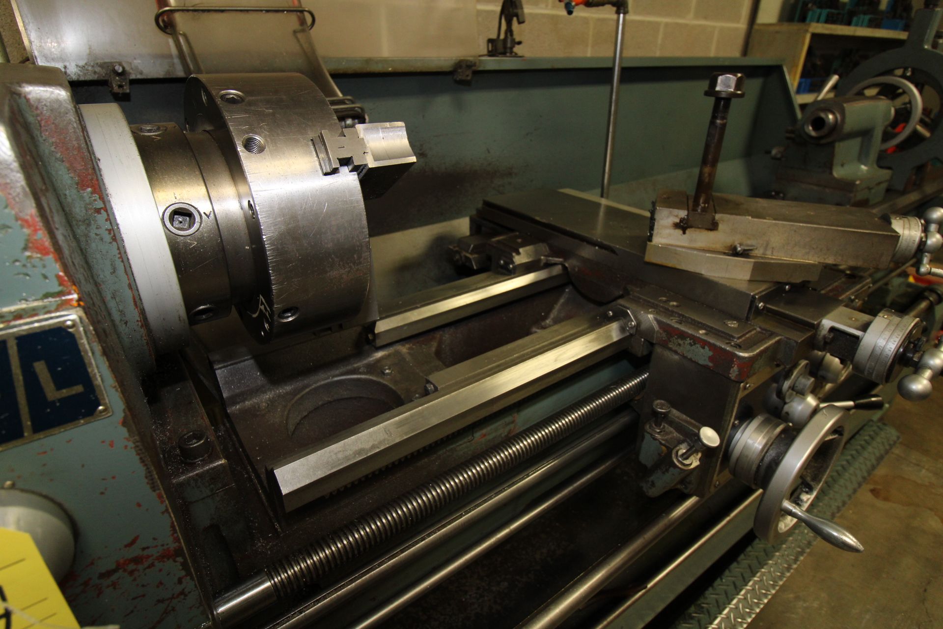 GAP BED ENGINE LATHE, KINGSTON 17” X 60”, new 2003, spds: 52-1350 RPM, 10” dia. 3-jaw chuck, 4-jaw - Image 9 of 15