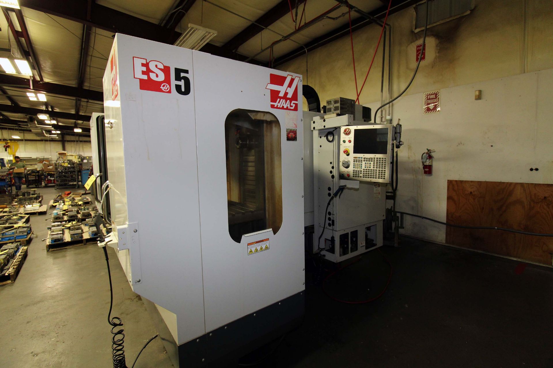 4-AXIS HORIZONTAL MACHINING CENTER, HAAS MDL. ES5-4AX, new 10/2011, 20” x 52” fixed table w/12” - Image 7 of 14
