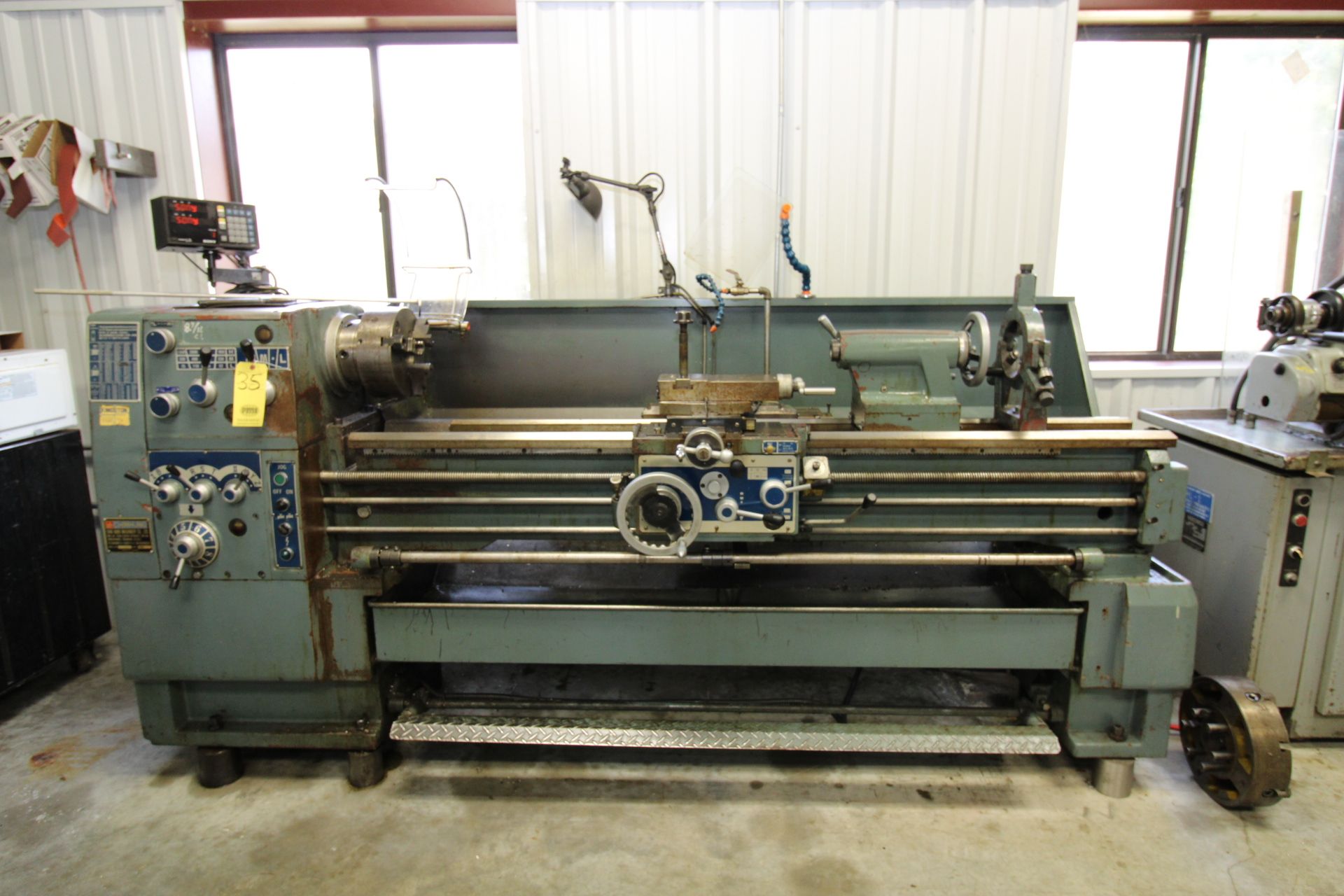 GAP BED ENGINE LATHE, KINGSTON 17” X 60”, new 2003, spds: 52-1350 RPM, 10” dia. 3-jaw chuck, 4-jaw