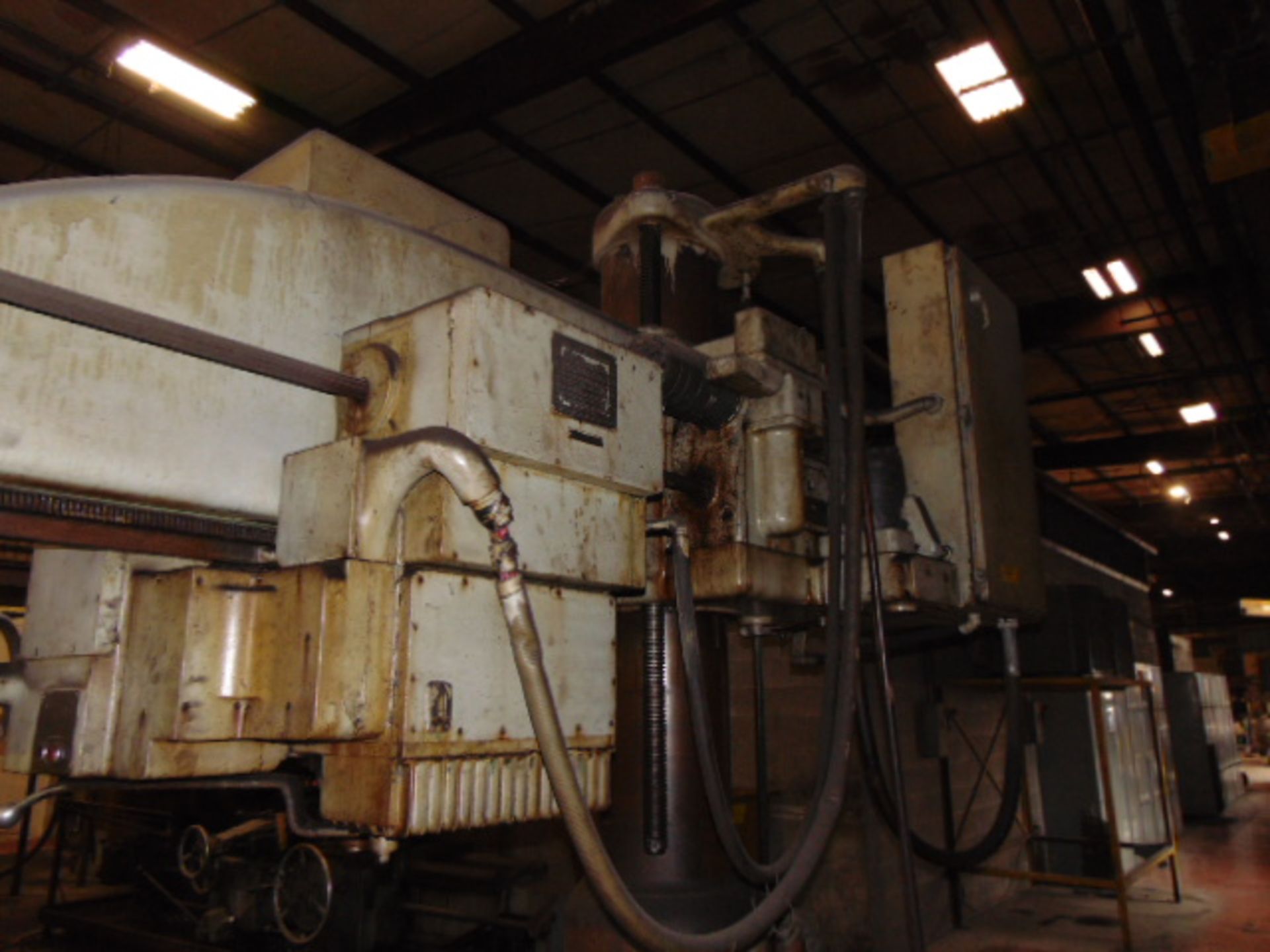 RADIAL ARM DRILL, AMERICAN 5' X 15", box tbl., S/N N.A. (Loading charge F.O.B. customer trucks is $ - Image 8 of 9