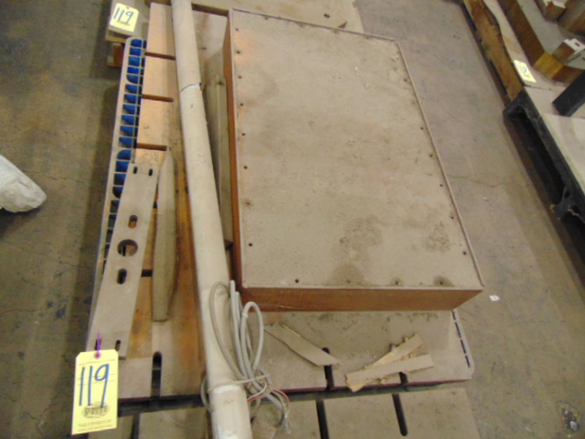 LOT CONSISTING OF: fixtures & chuck jaws, assorted (on six pallets) - Image 4 of 6