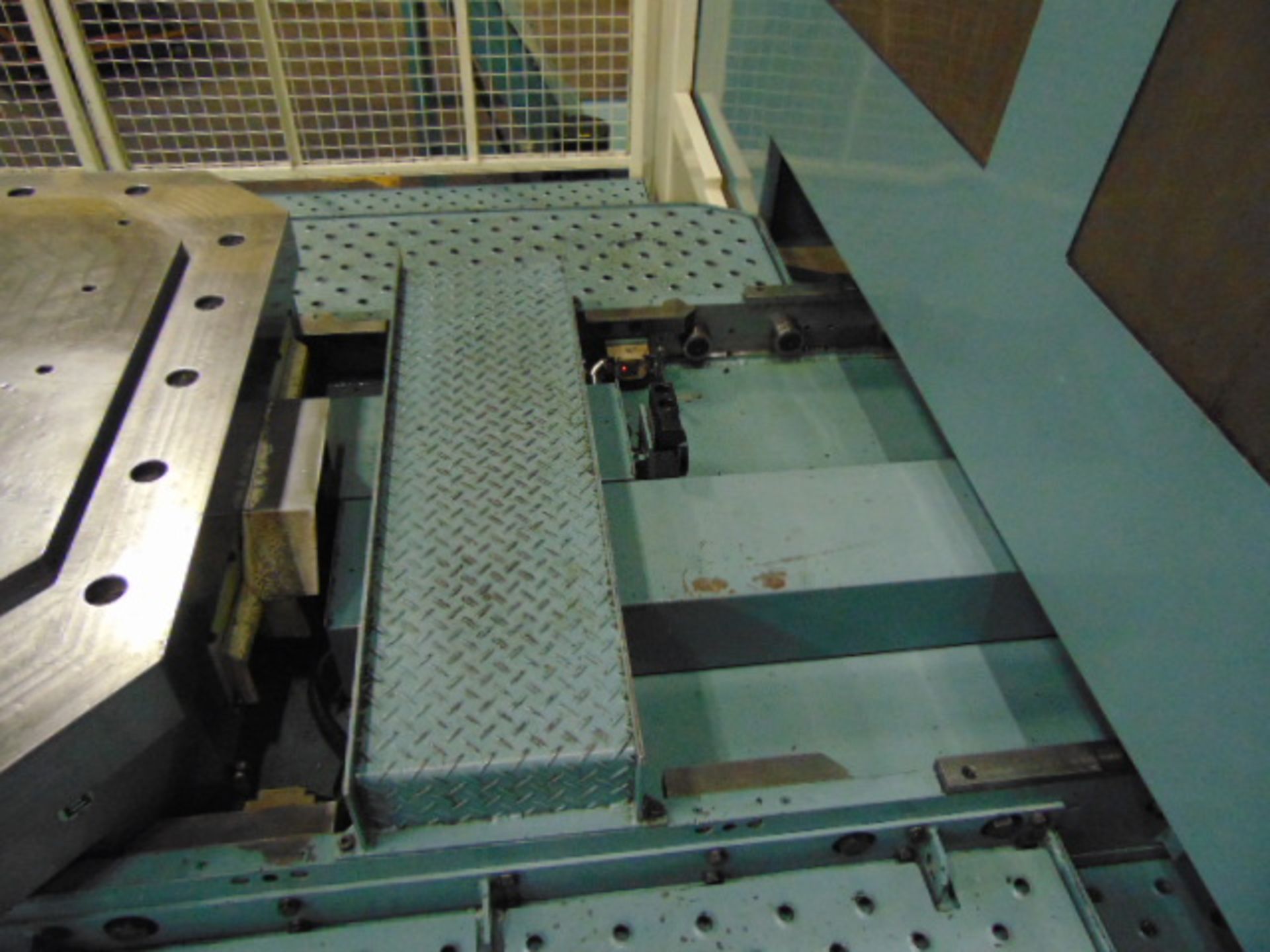 4-AXIS HORIZONTAL MACHINING CENTER, NIIGATA MDL. HN100D, new 2011, Fanuc 30i - Model A CNC - Image 8 of 29