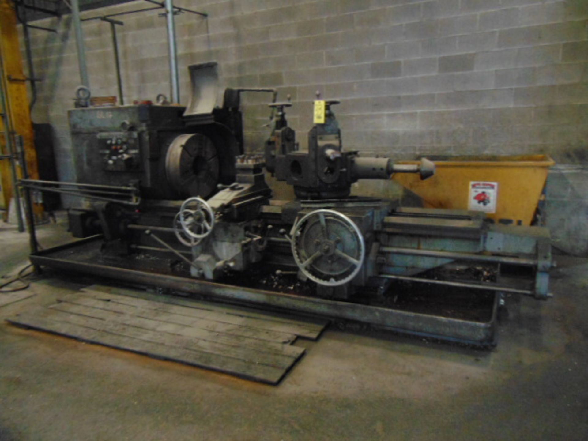 TURRET LATHE, WARNER & SWASEY 4A MDL. M-3550, 9.5" bore, 24" 3-jaw chuck, S/N 1546007 (Loading