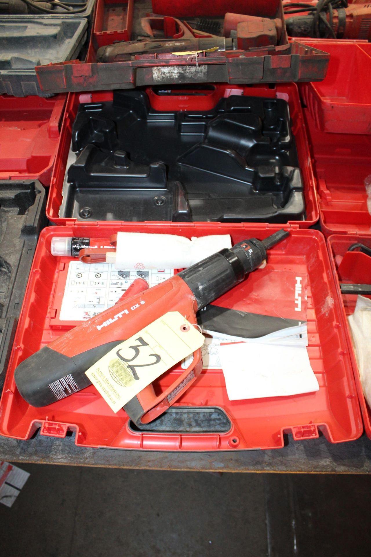 POWDER ACTUATED FASTENING NAIL GUN, HILTI MDL. DX5