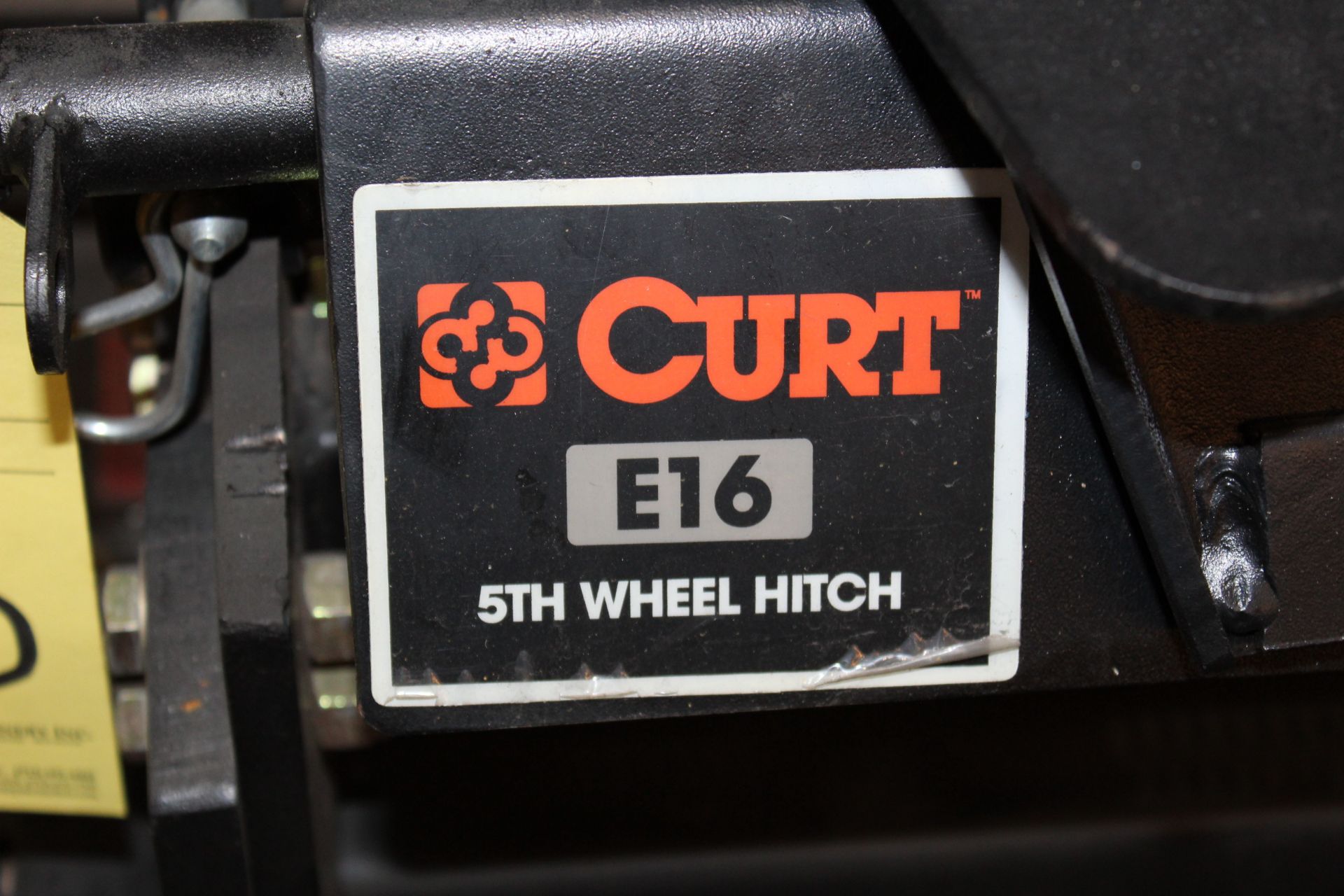 5TH WHEEL HITCH, CURT MDL. E16 - Image 3 of 3