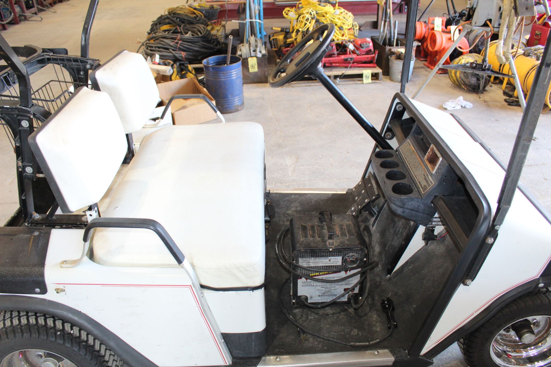 ELECTRIC GOLF CART, EZ-GO, new 1992, 36 v. charger, Mfg. Code 20192, S/N 720414 - Image 3 of 5