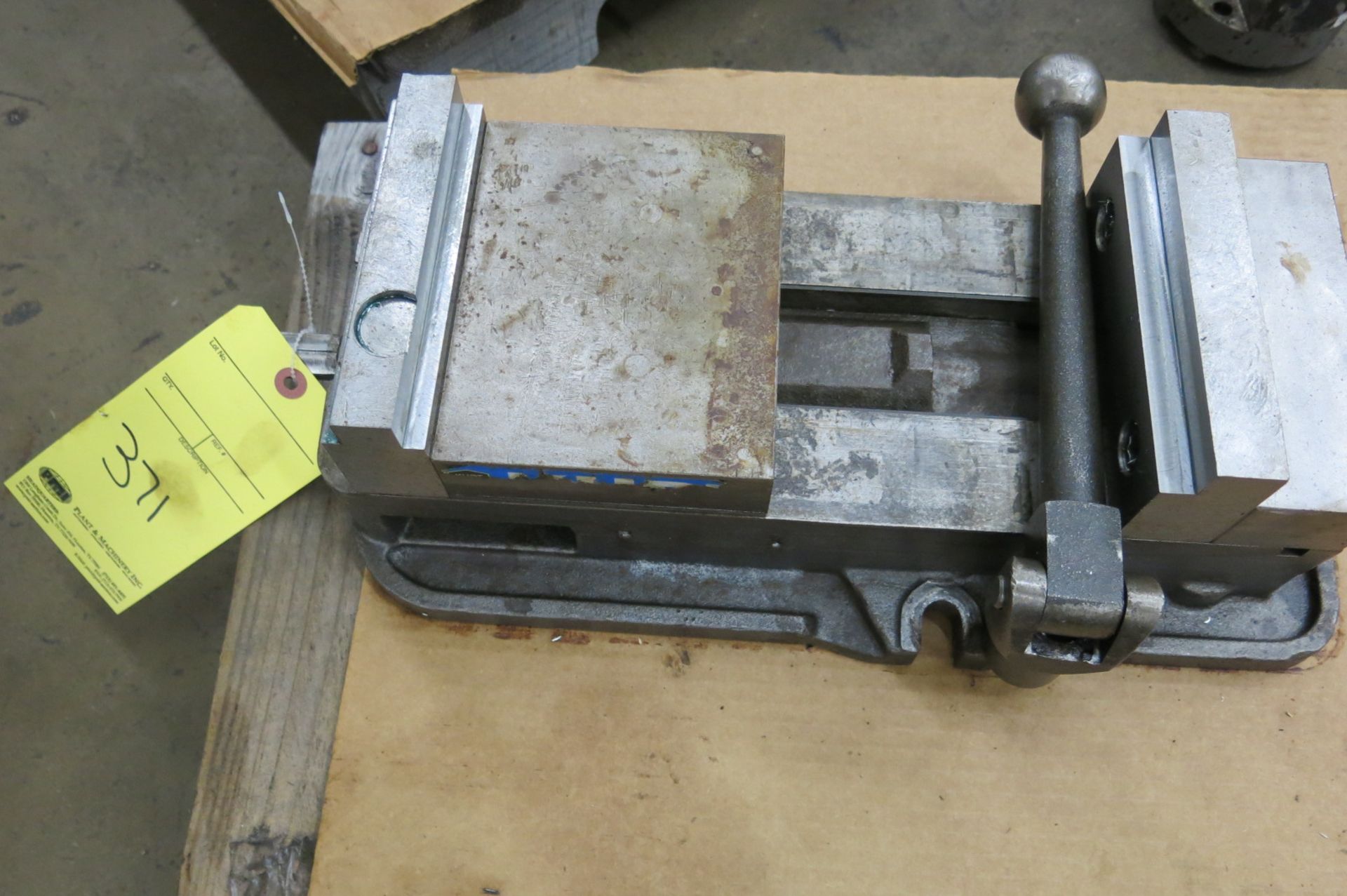 MACHINE VISE, KURT 6"