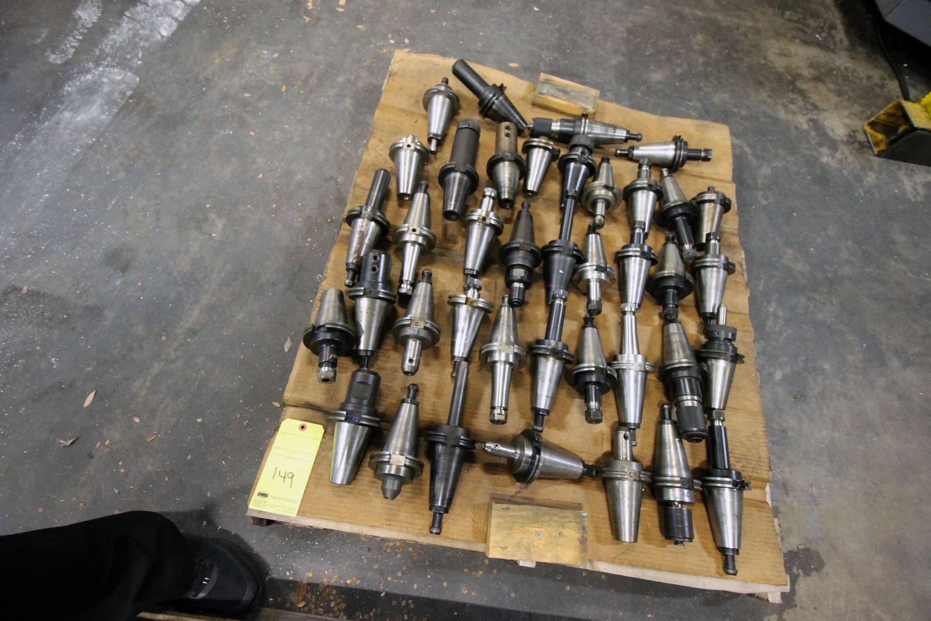 LOT OF CAT-50 TAPER TOOLING (on one pallet)