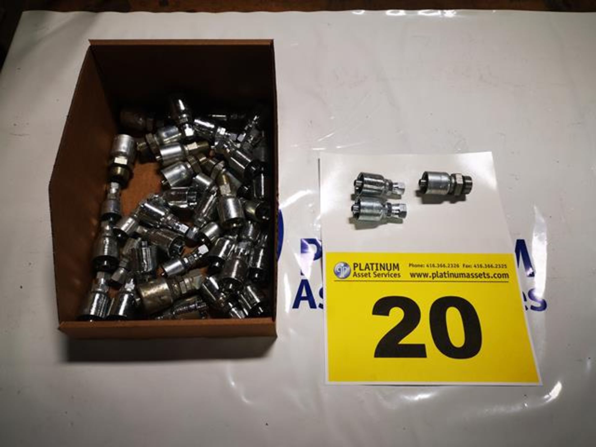 LOT OF ASSORTED J.I.C HYDRAULIC COMPRESSION FITTINGS, NEW
