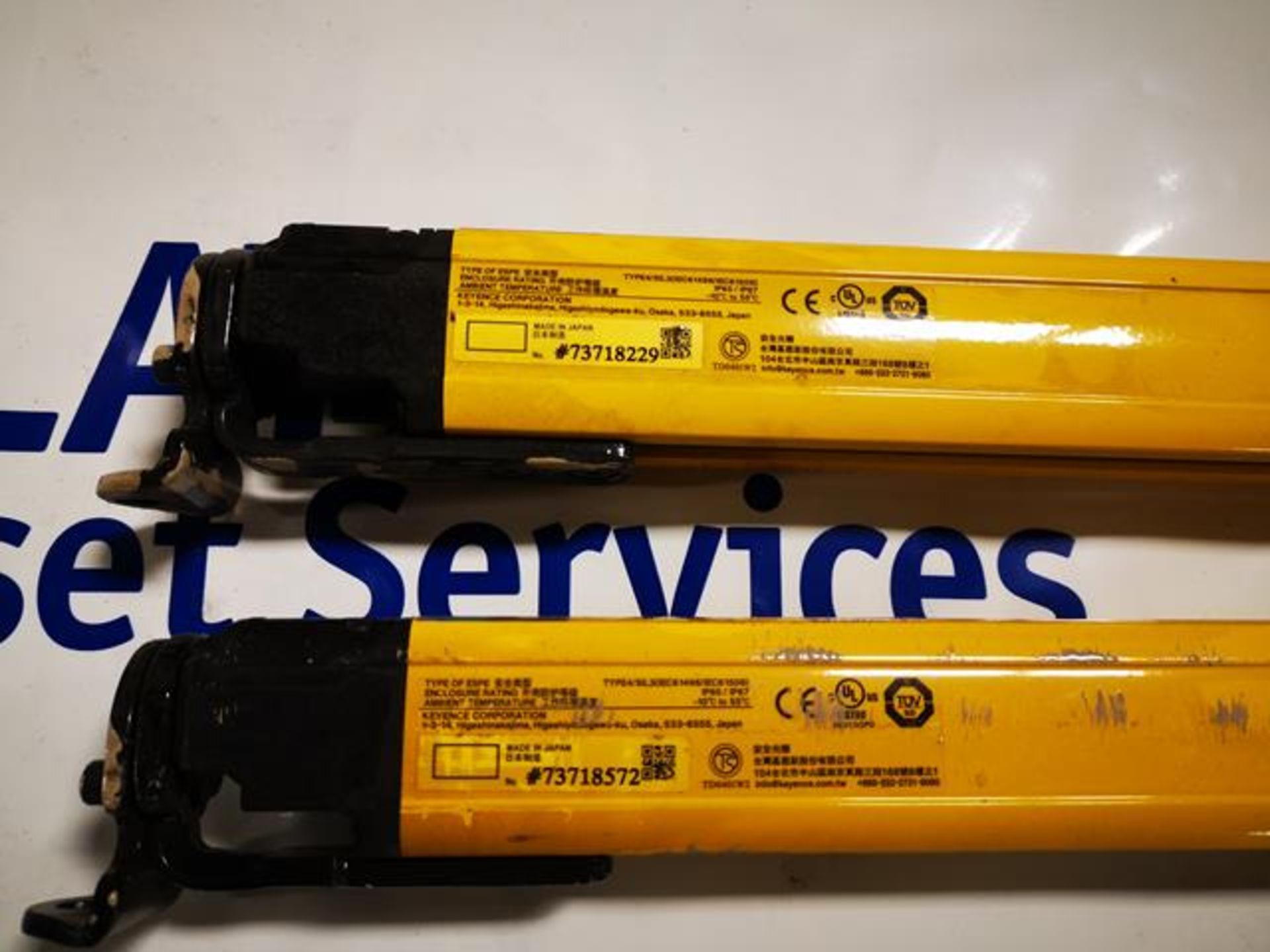 KEYENCE, GL-R56H, SAFETY LIGHT CURTAIN (1 SET) USED - Image 2 of 3