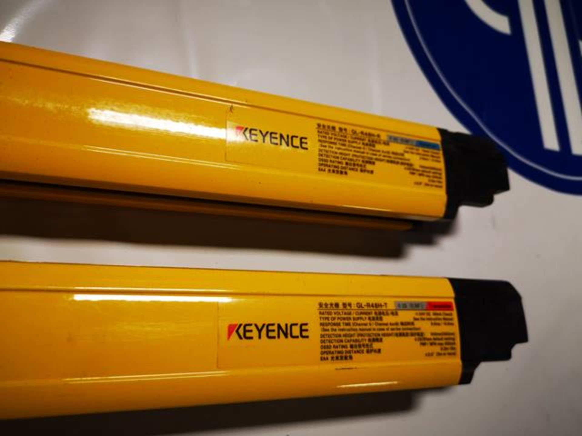 KEYENCE, GL-R48H, SAFETY LIGHT CURTAIN (1 SET) USED - Image 3 of 3