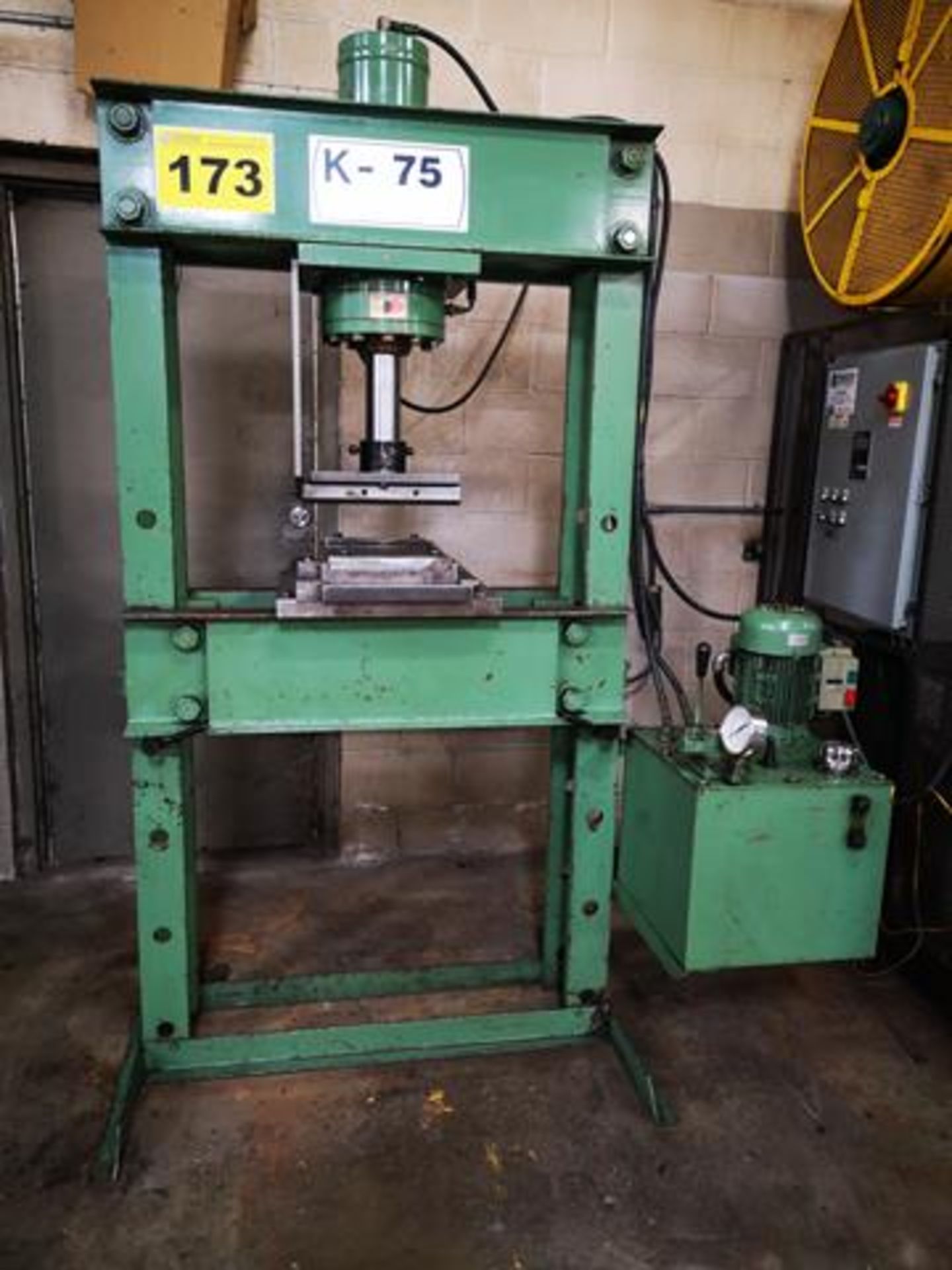 KING, K075F02, 75 TON, HYDRAULIC PRESS, ADJUSTABLE FRAME, 5000 PSI, HYDRAULIC POWER PACK, 575/3/ - Image 3 of 4