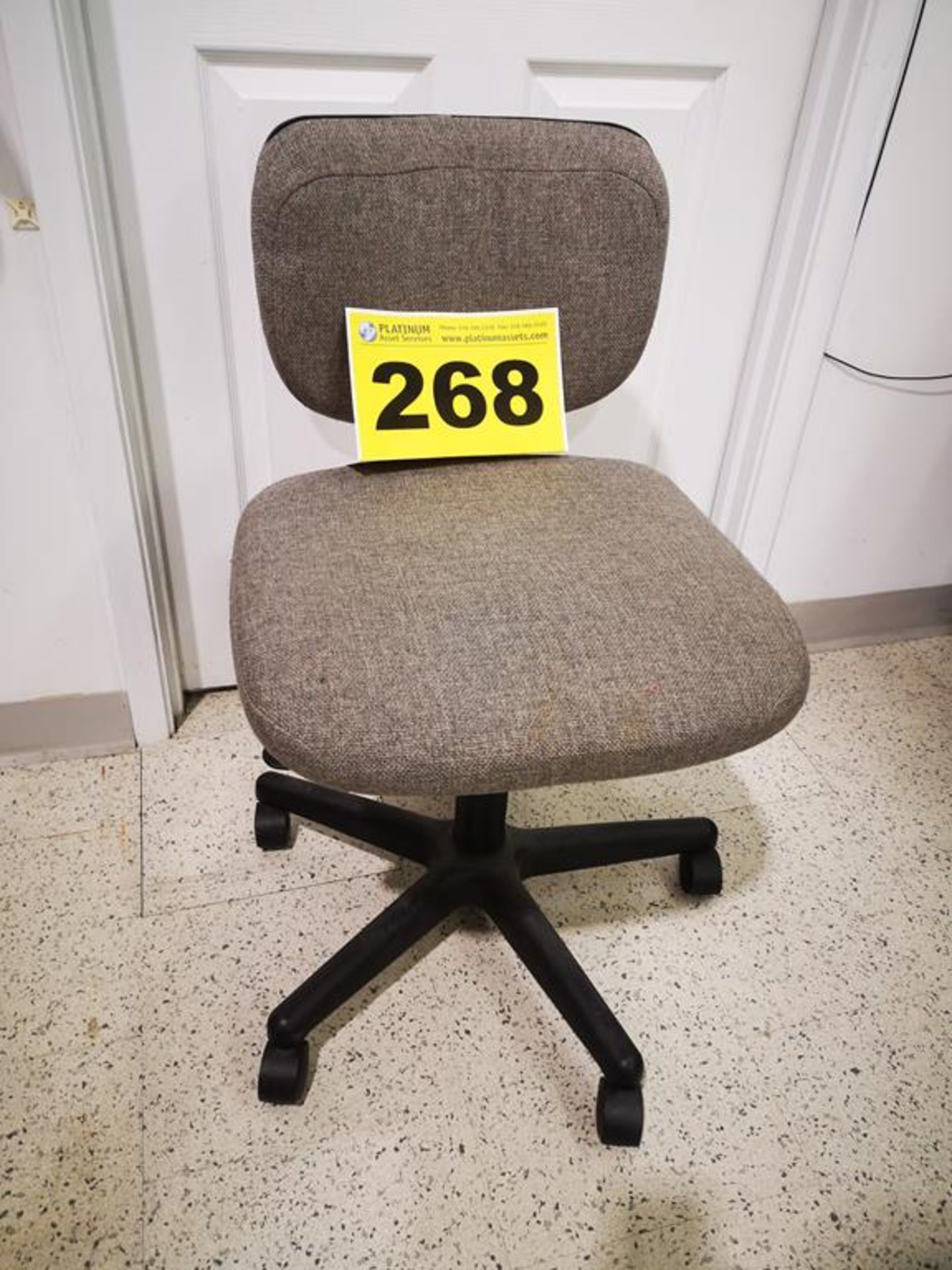 CHAIR, 30" TALL