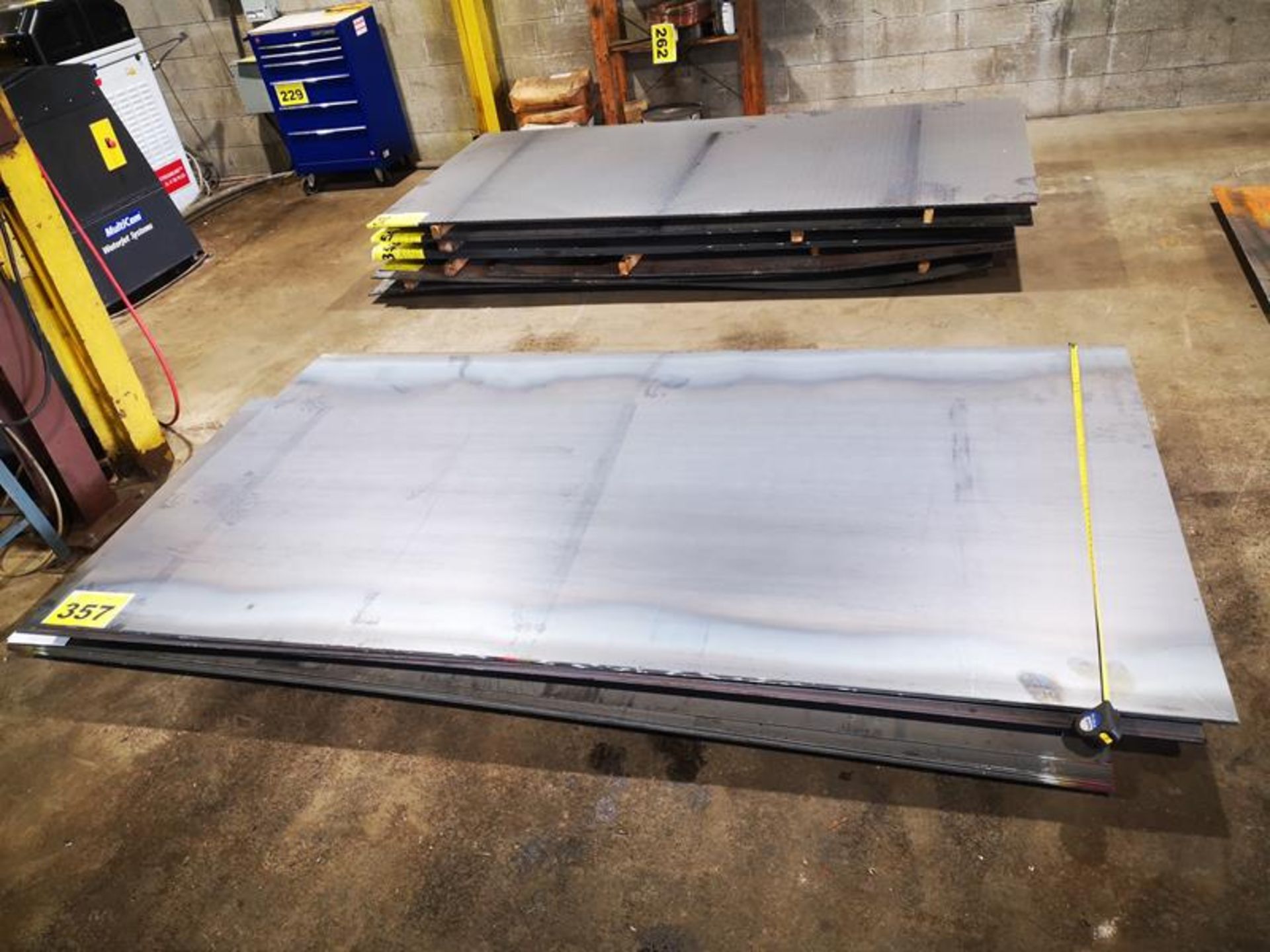 STEEL PLATE, 120" X 63" X .190, 3 SHEETS + 120" X 52" X .190 7 SHEETS (1073 LBS APPROX.), WEIGHTS