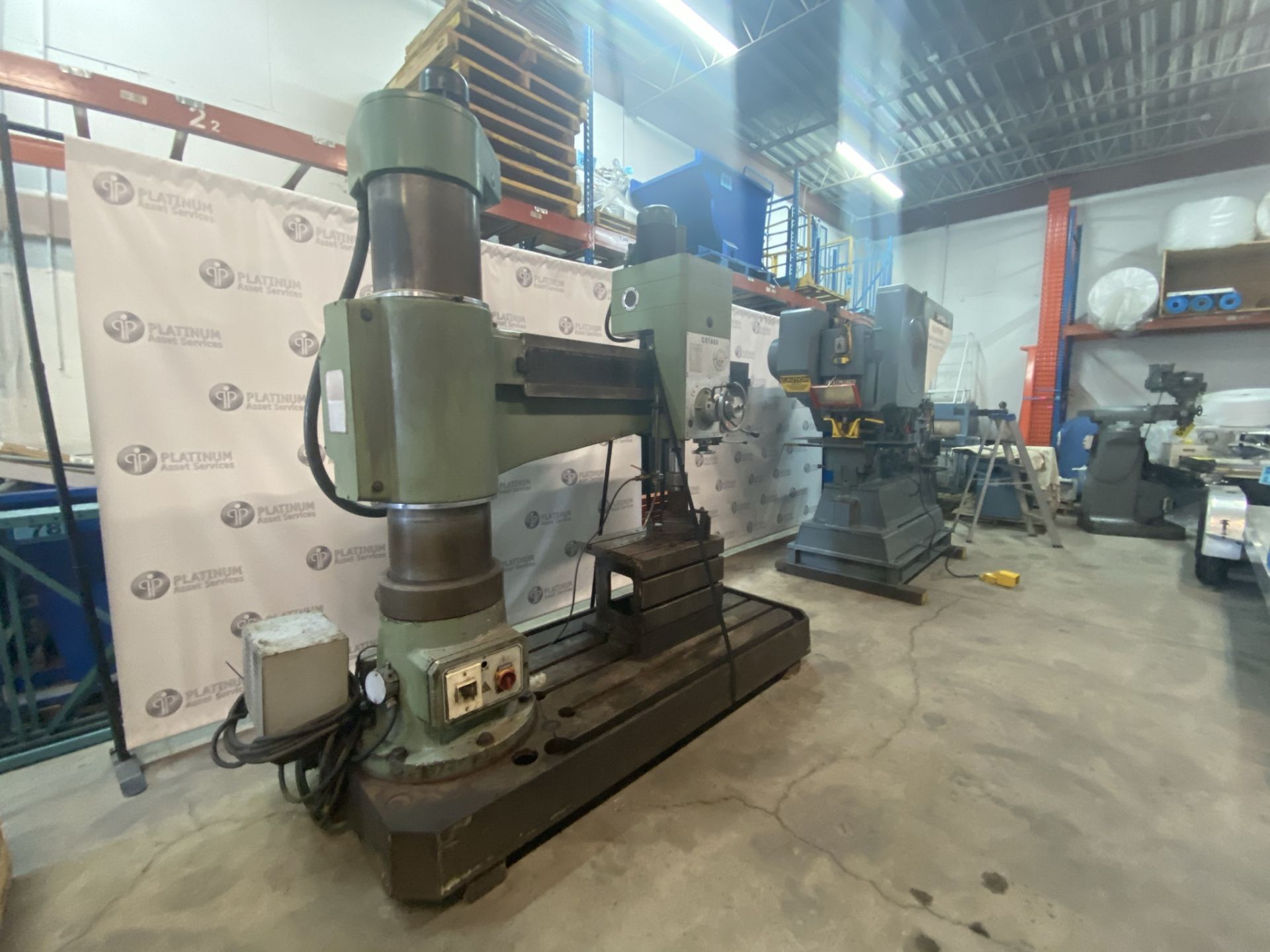 STANKO, CS1600, 60" RADIAL ARM DRILL WITH BOX TABLE - Image 3 of 10
