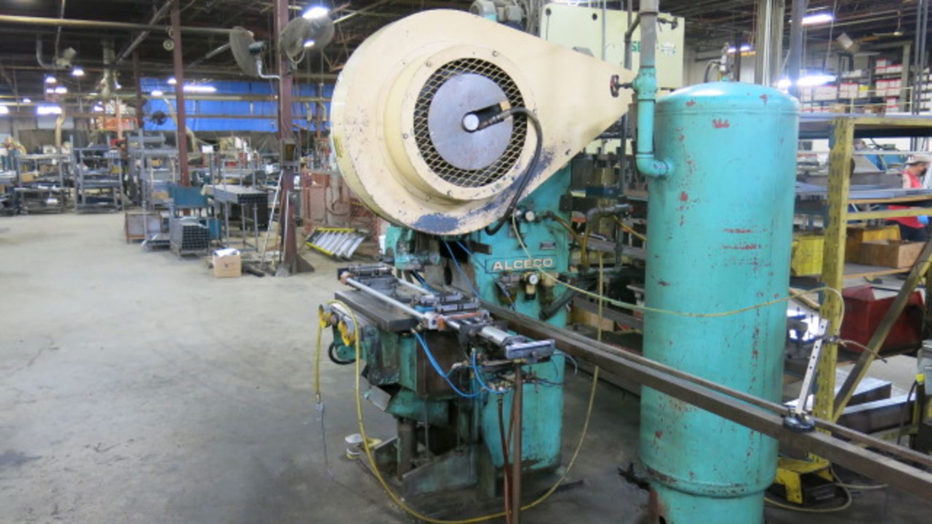 ALECO, 33HP, 33 TON HORN PRESS WITH AIR CLUTCH S/N 233 (RIGGING $800) - Image 3 of 8