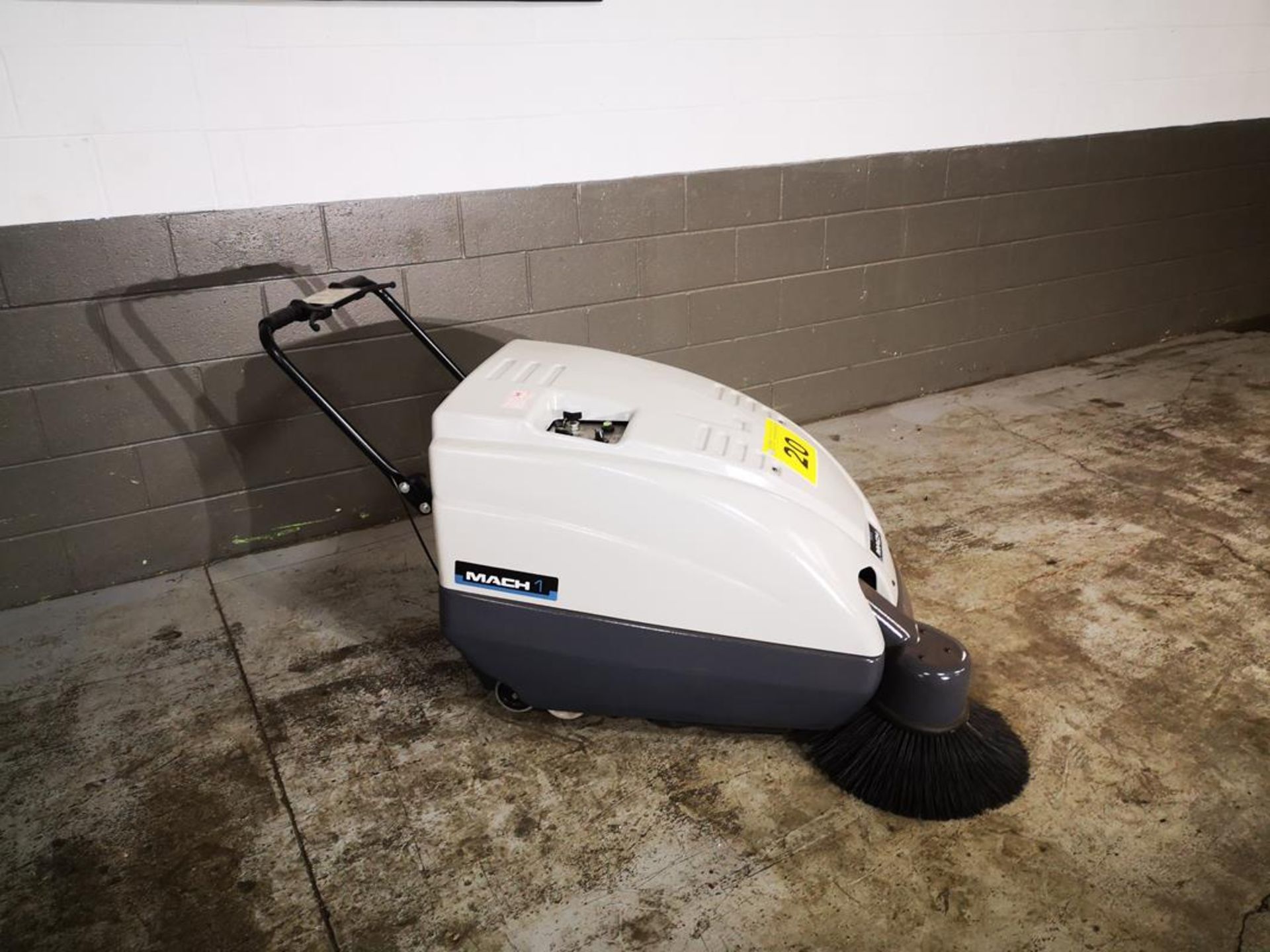 EUREKA, MACH1 ET, BATTERY POWERED, FLOOR SWEEPER, 14" SWEEPING BRUSH HEAD WITH VACUUM, FORWARD - Image 2 of 6