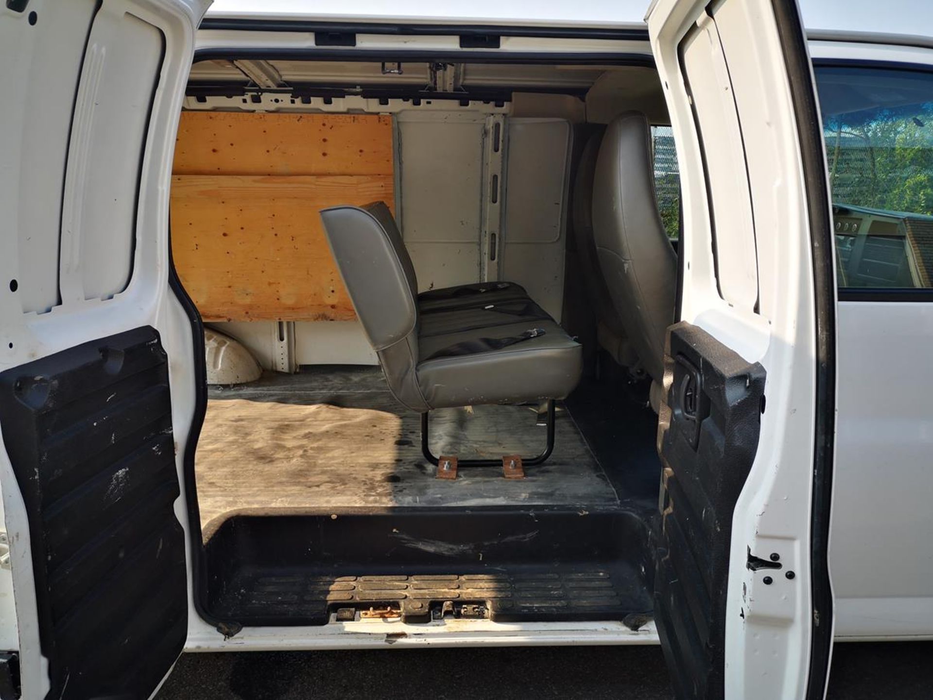 2015, GMC, SAVANA 2500, CARGO VAN - Image 9 of 26