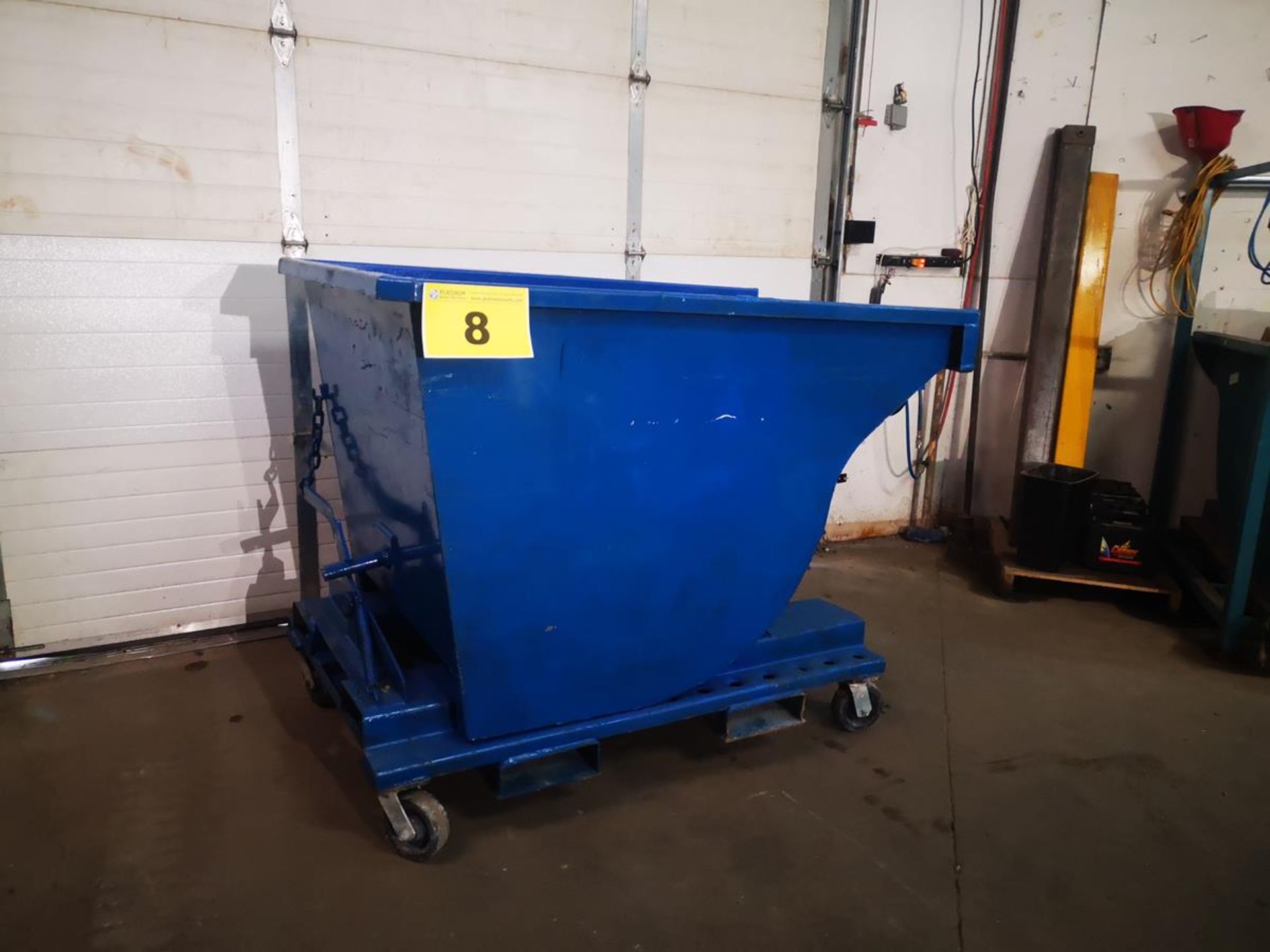 BLUE TIPSTER BIN