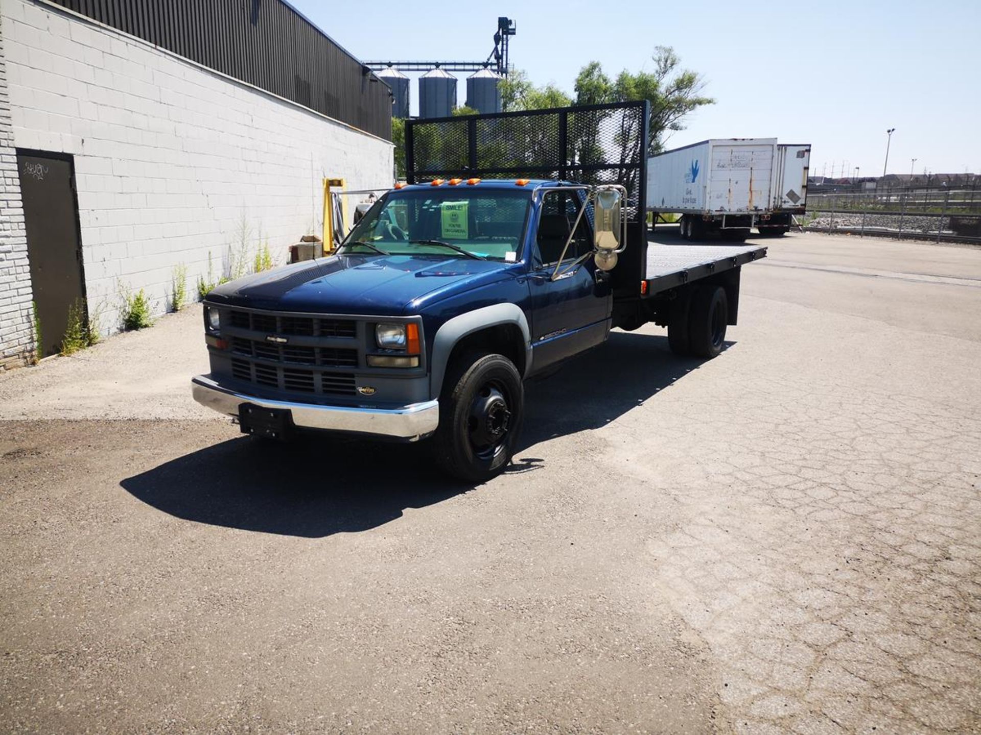 2000, CHEVROLET, C3500HD, 14', HYDRAULIC, TITLING DECK, FLATBED TRUCK