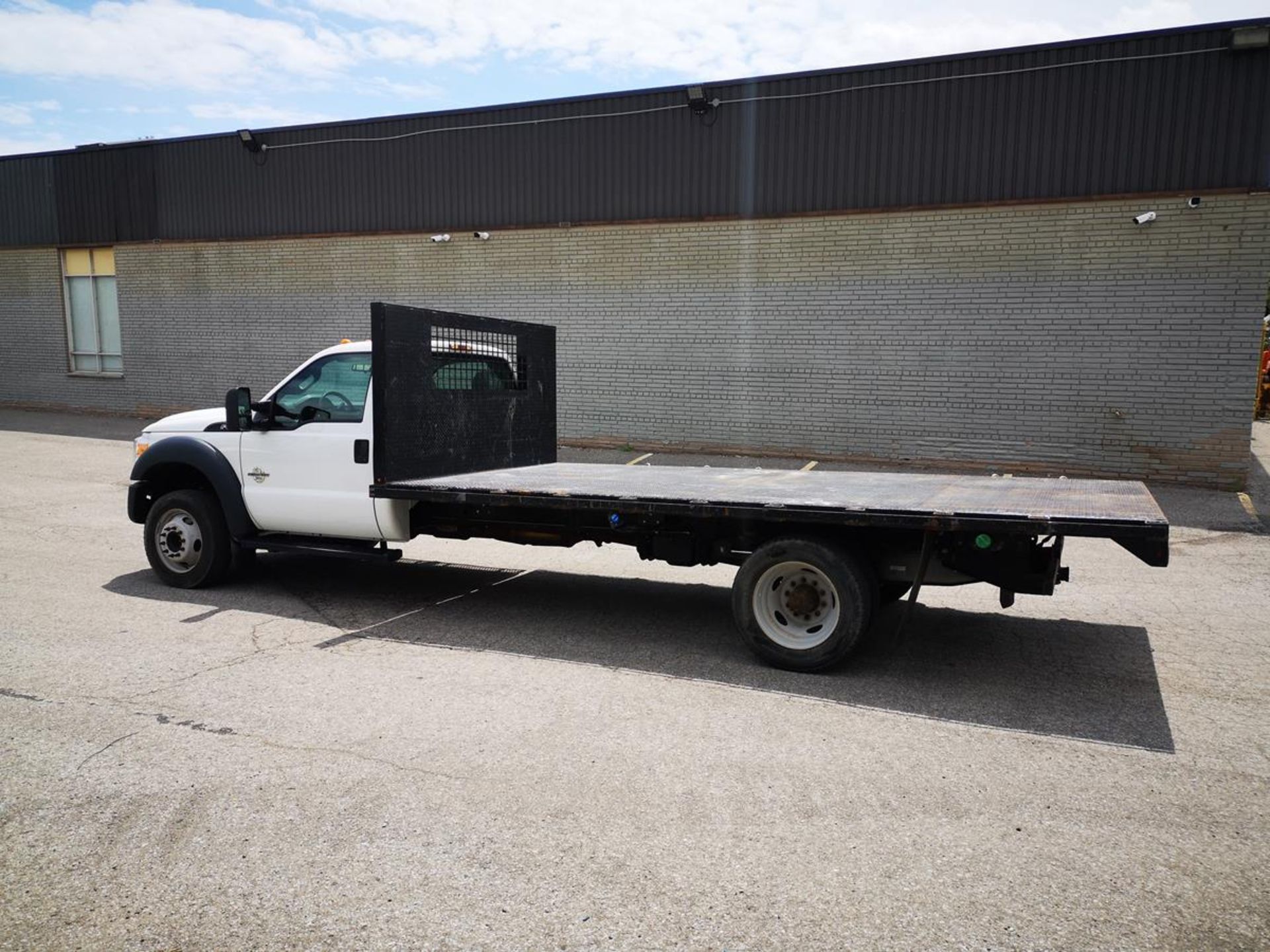 2016 FORD, F550 SUPER DUTY, 15' FLATBED TRUCK - Image 4 of 22