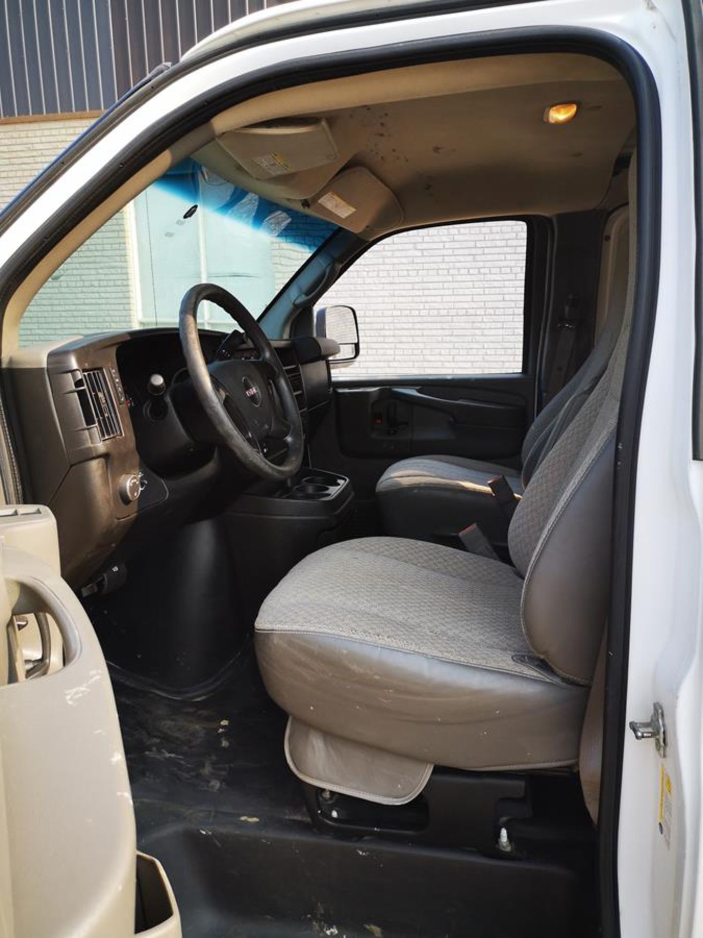 2015, GMC, SAVANA 2500, CARGO VAN - Image 15 of 26