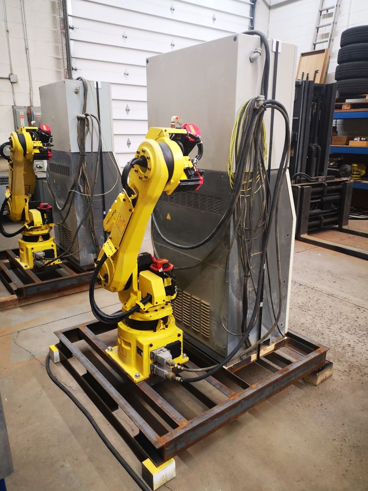 MAZAK AND OKUMA CNC LATHES AND FANUC, 6-AXIS, ROBOTS